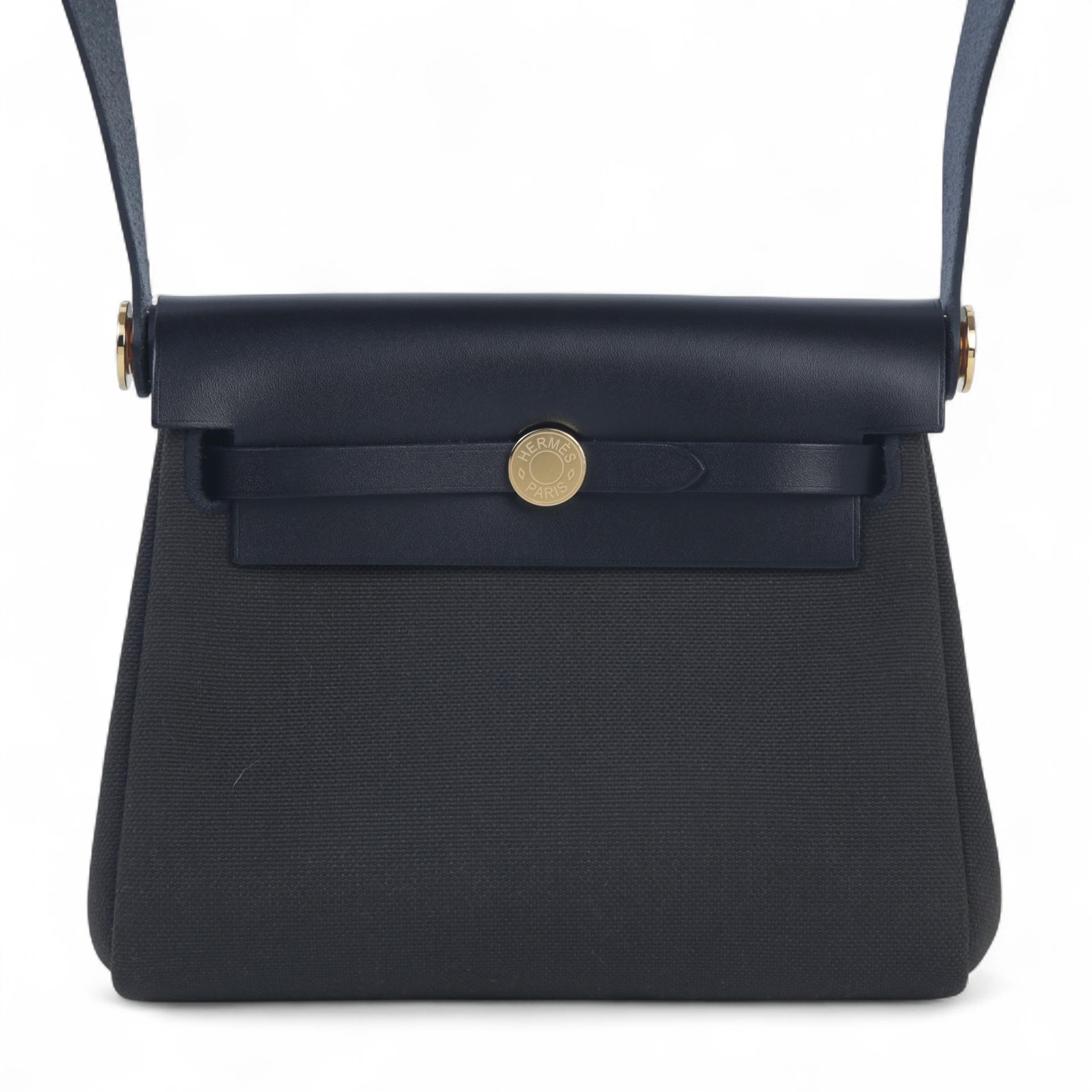 Herbag Zip Mini 20 Dark Bronze （O0） Black | GINZA XIAOMA
