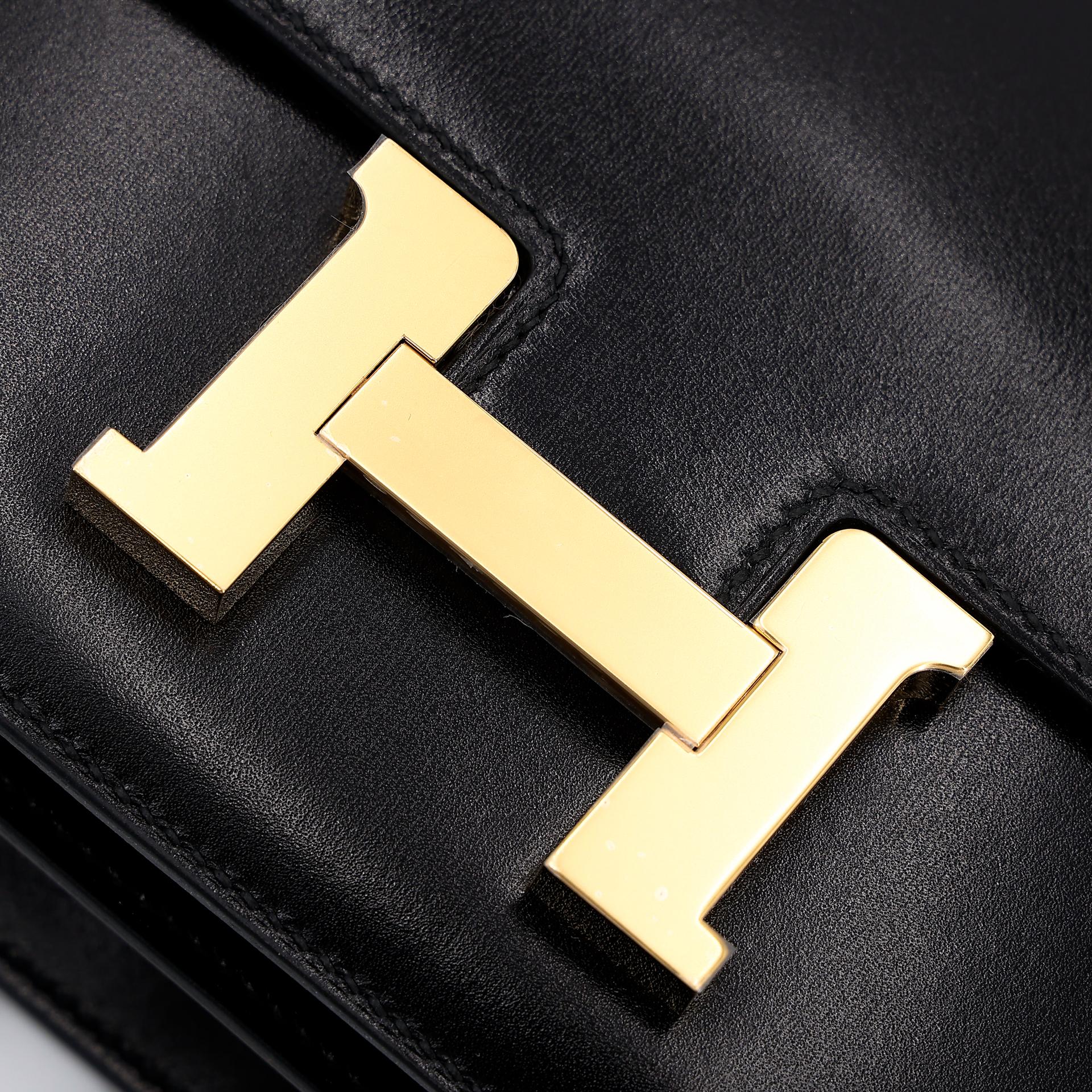 Unused ( Rank NS ) HERMÈS Constance Mini Noir (89) Box-calf Gold hardware U (2022) - 11