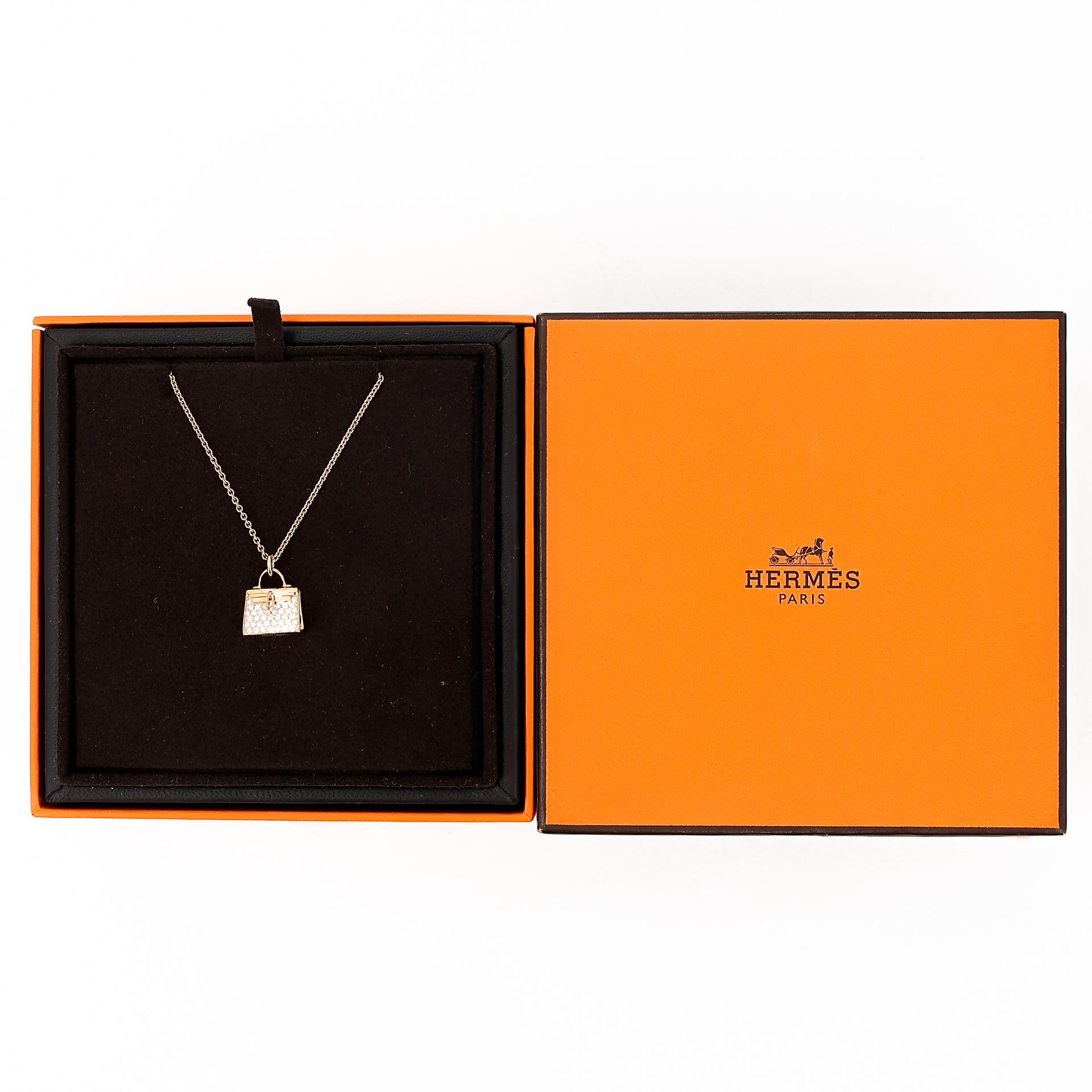 Brand New ( Rank N ) HERMÈS Amulettes Kelly Pendant Rose Gold 18K Rose Gold Diamond - 10