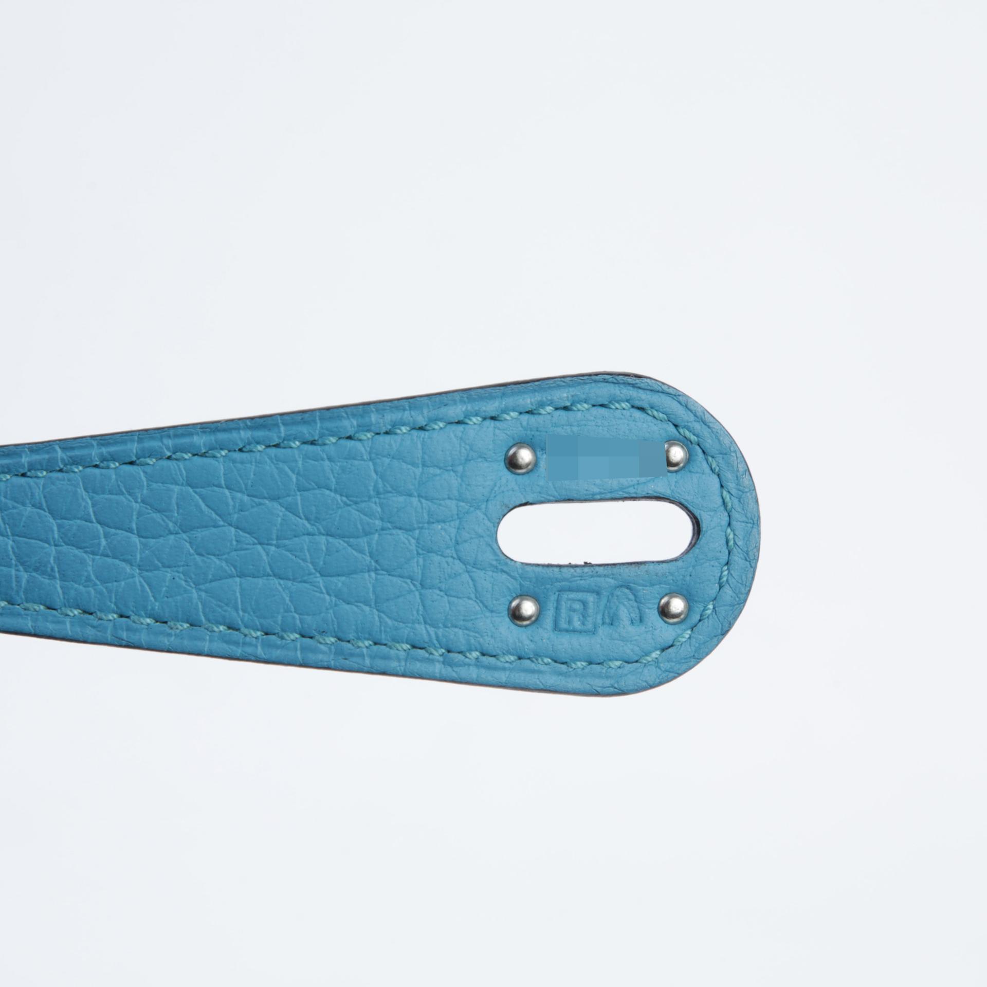 A美品  HERMÈS 愛馬仕  Lindy 26 7B 松石藍 Turquoise Clemence小牛皮 銀扣 □R刻 2014年 - 9