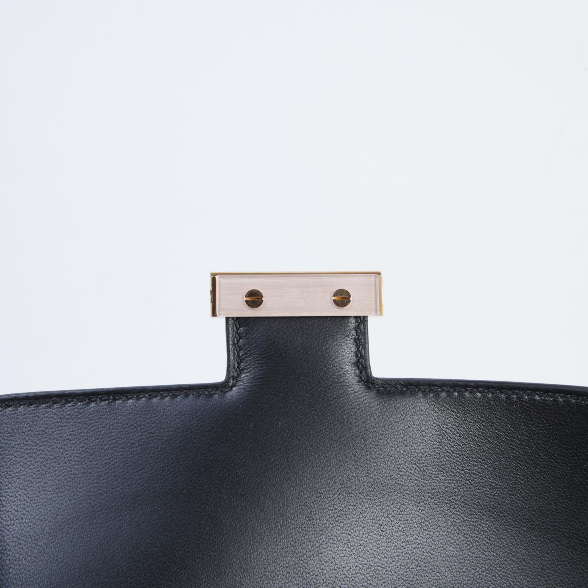 Very Good ( Rank A) HERMÈS Constance Mini Noir (89) Epsom Gold hardware Z (2021) - 9
