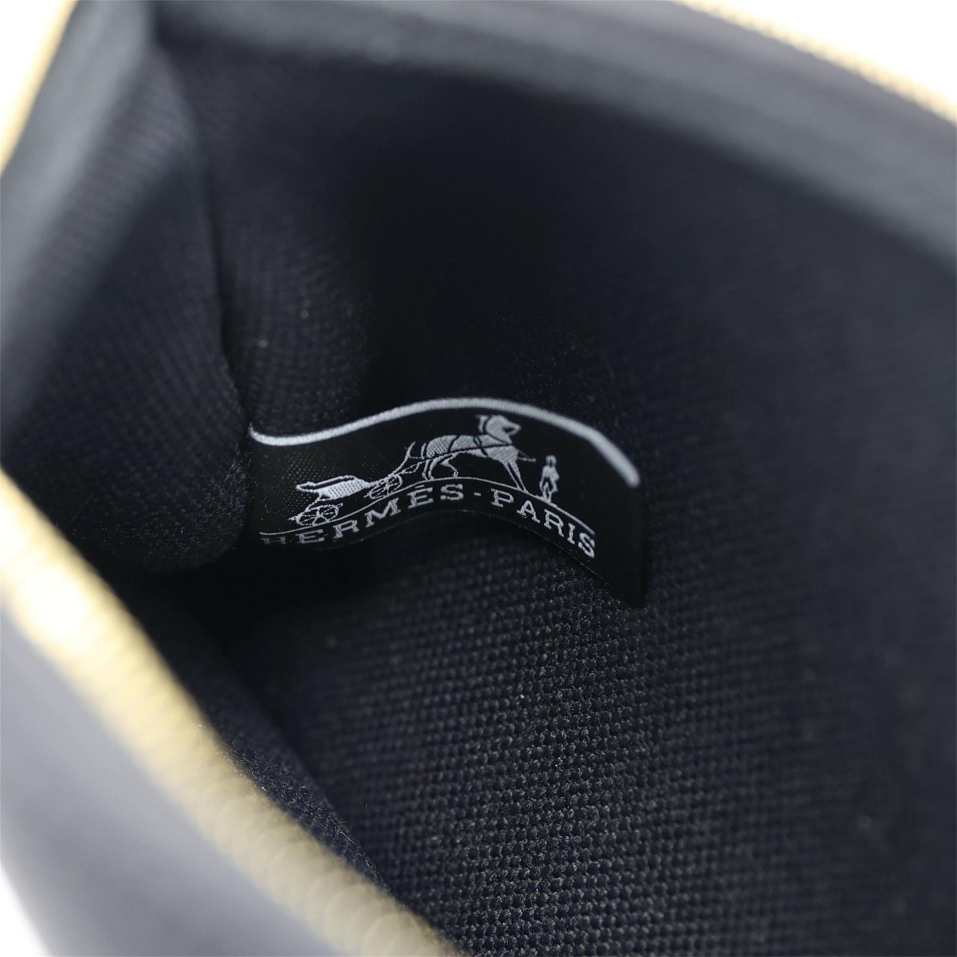 Excellent ( Rank SA ) HERMÈS Herbag PM Black (89) Ecru Vache Hunter Toile Quadrille canvas Gold hardware B (2023) - 23