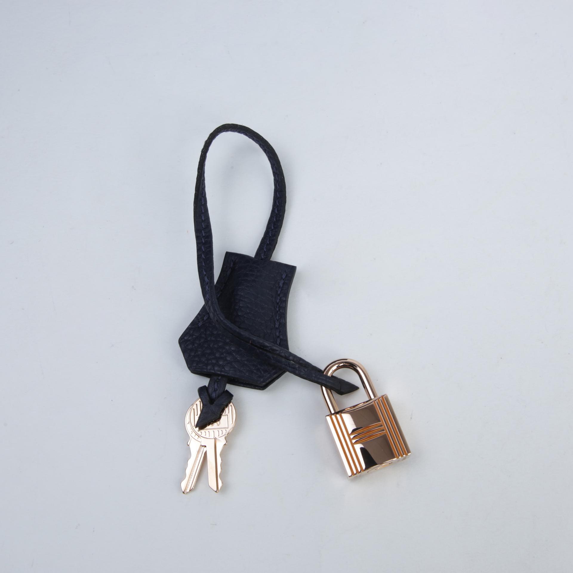 Very Good ( Rank A)  HERMÈS  Birkin 30 Bleu Nuit (2Z) Togo Rose Gold hardware D (2019) - 14