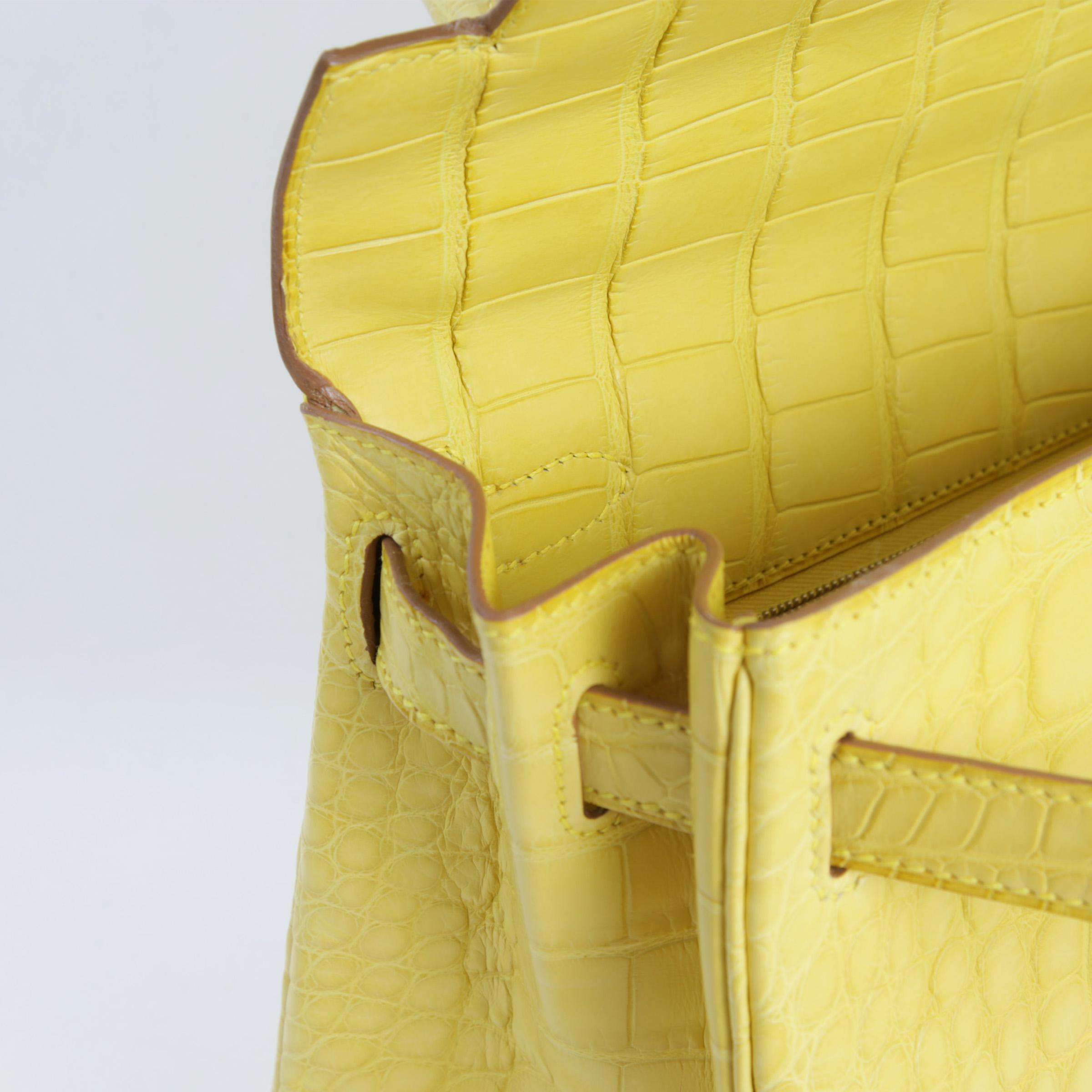 Unused ( Rank NS ) HERMÈS Kelly 28 Mimosa (M9) Matte Alligator Palladium hardware T (2015) - 12