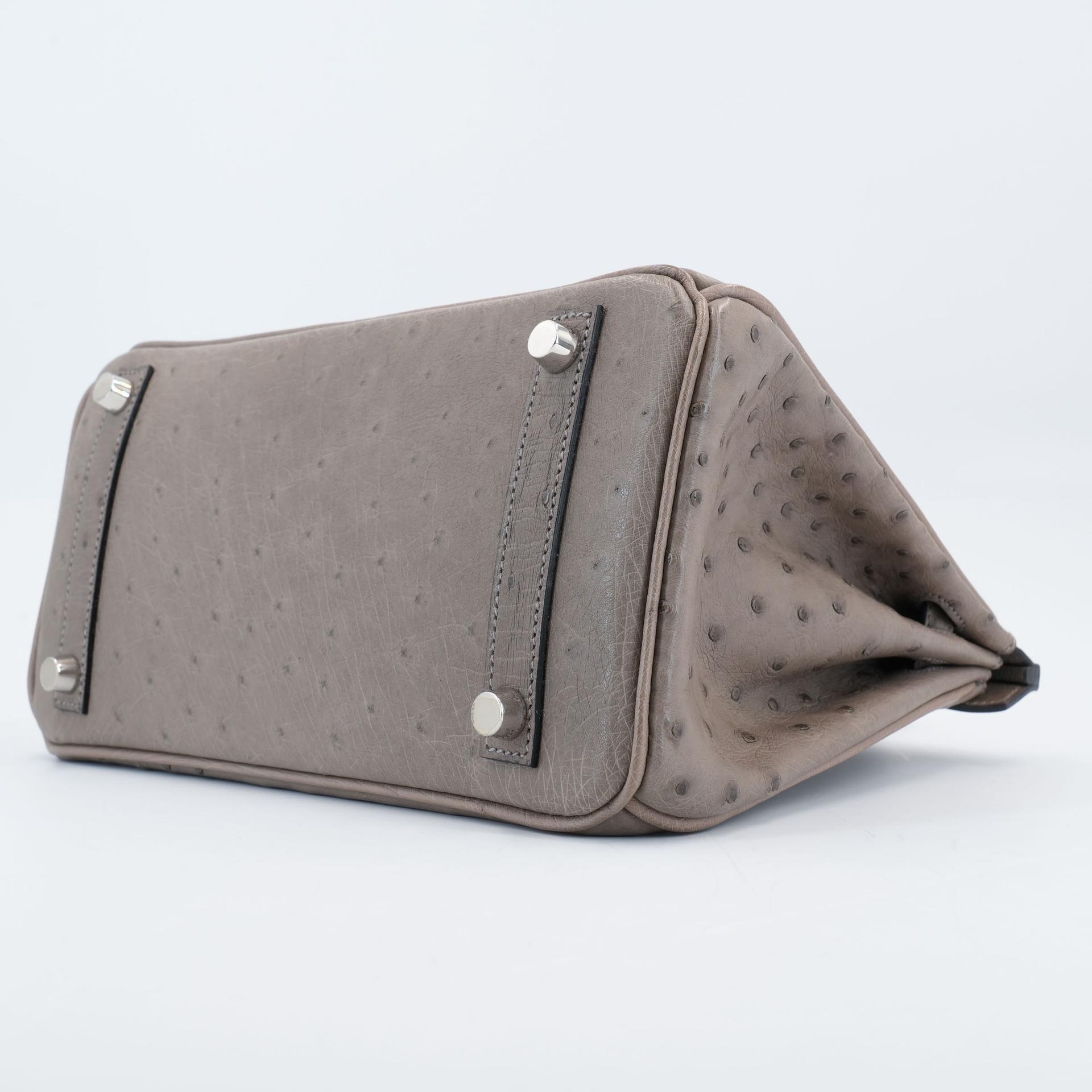 Very Good ( Rank A) HERMÈS Birkin 25 Gris Tourterelle (81) Ostrich Palladium hardware Square P (2012) - 7