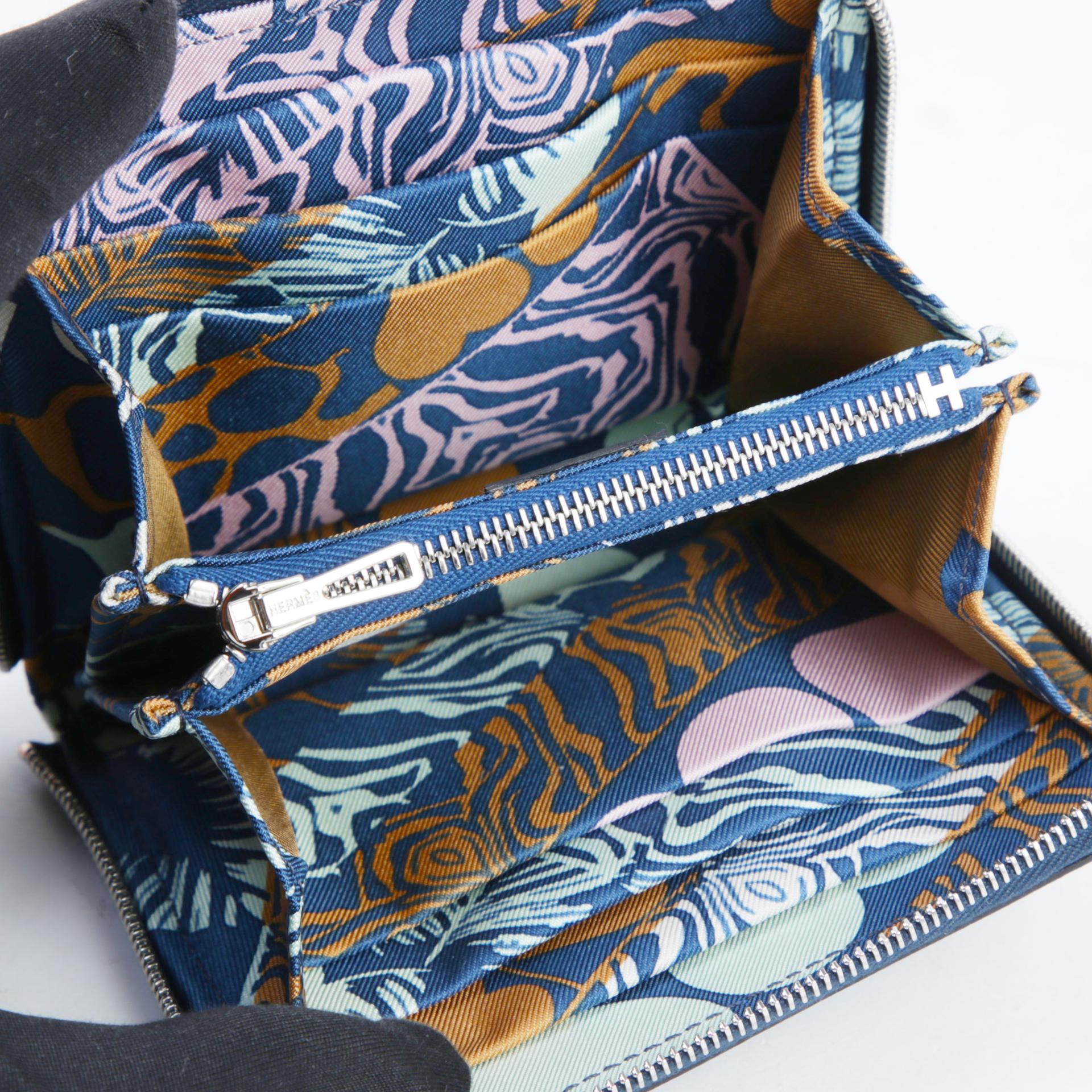 Unused ( Rank NS ) HERMÈS Silk’in Compact wallet Bleu de Prusse (7P) Epsom Silk Palladium hardware B (2023) - 8