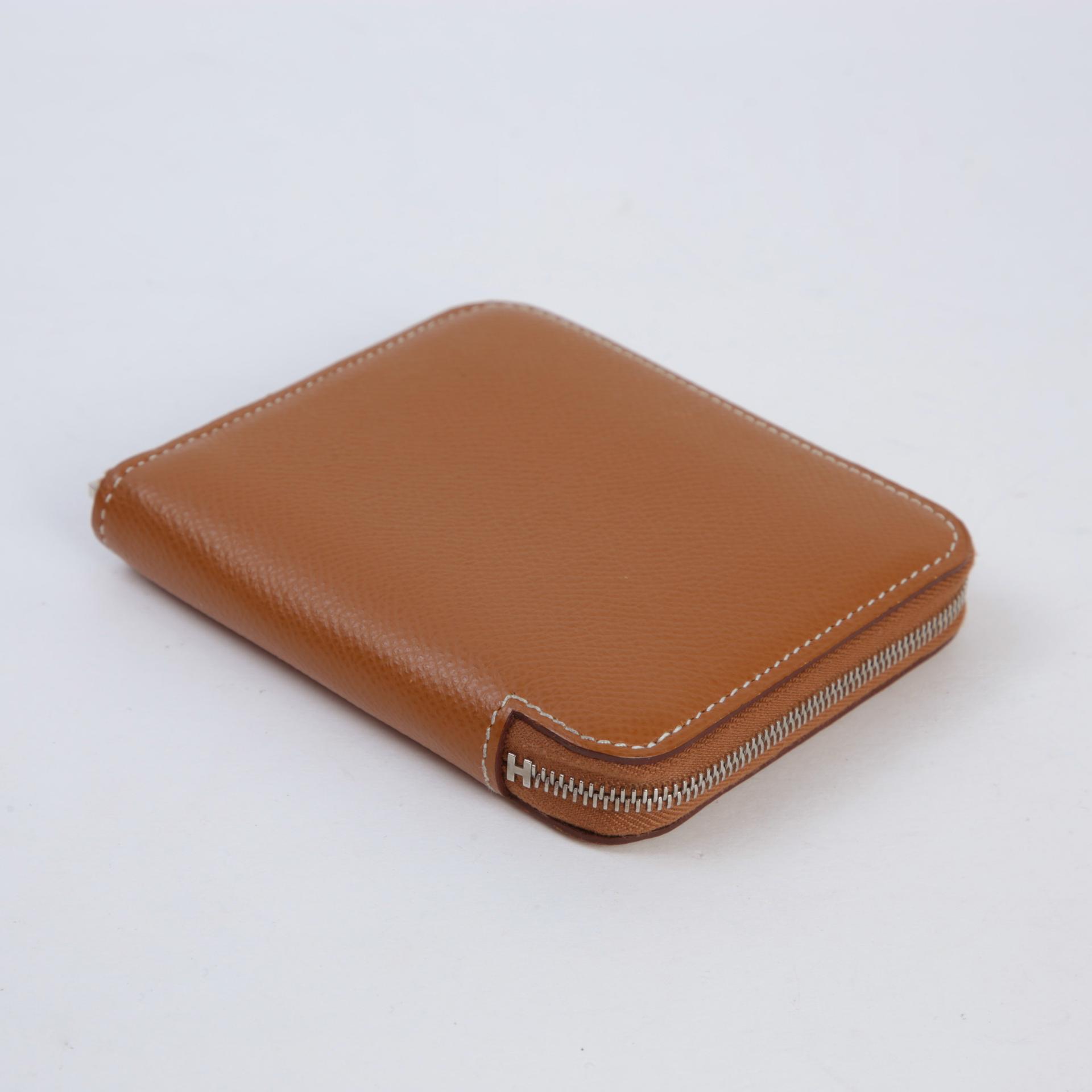 Very Good ( Rank A) HERMÈS Silk’in Compact wallet Gold (37) Multi-color Epsom Silk Palladium hardware D (2019) - 4