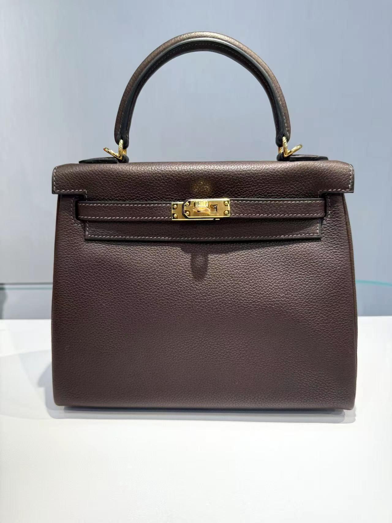 全新 HERMÈS 愛馬仕 Kelly 25 2條肩帶 46 烏木色 Ebene Barenia 馬鞍皮 金扣 W刻 2024年 - 4