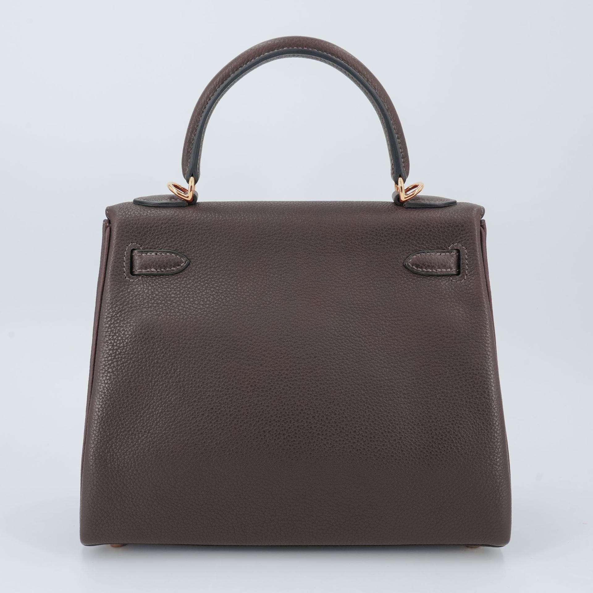 全新 HERMÈS 愛馬仕 Kelly 25 2條肩帶 46 烏木色 Ebene Barenia 馬鞍皮 金扣 W刻 2024年 - 2