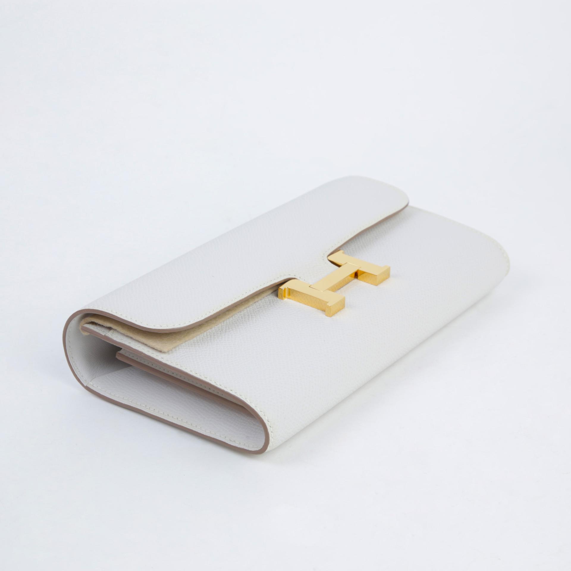 A美品  HERMÈS 愛馬仕  Constance To Go M4 奶灰色 Gris Pale Epsom皮 金扣 B刻 2023年 - 3