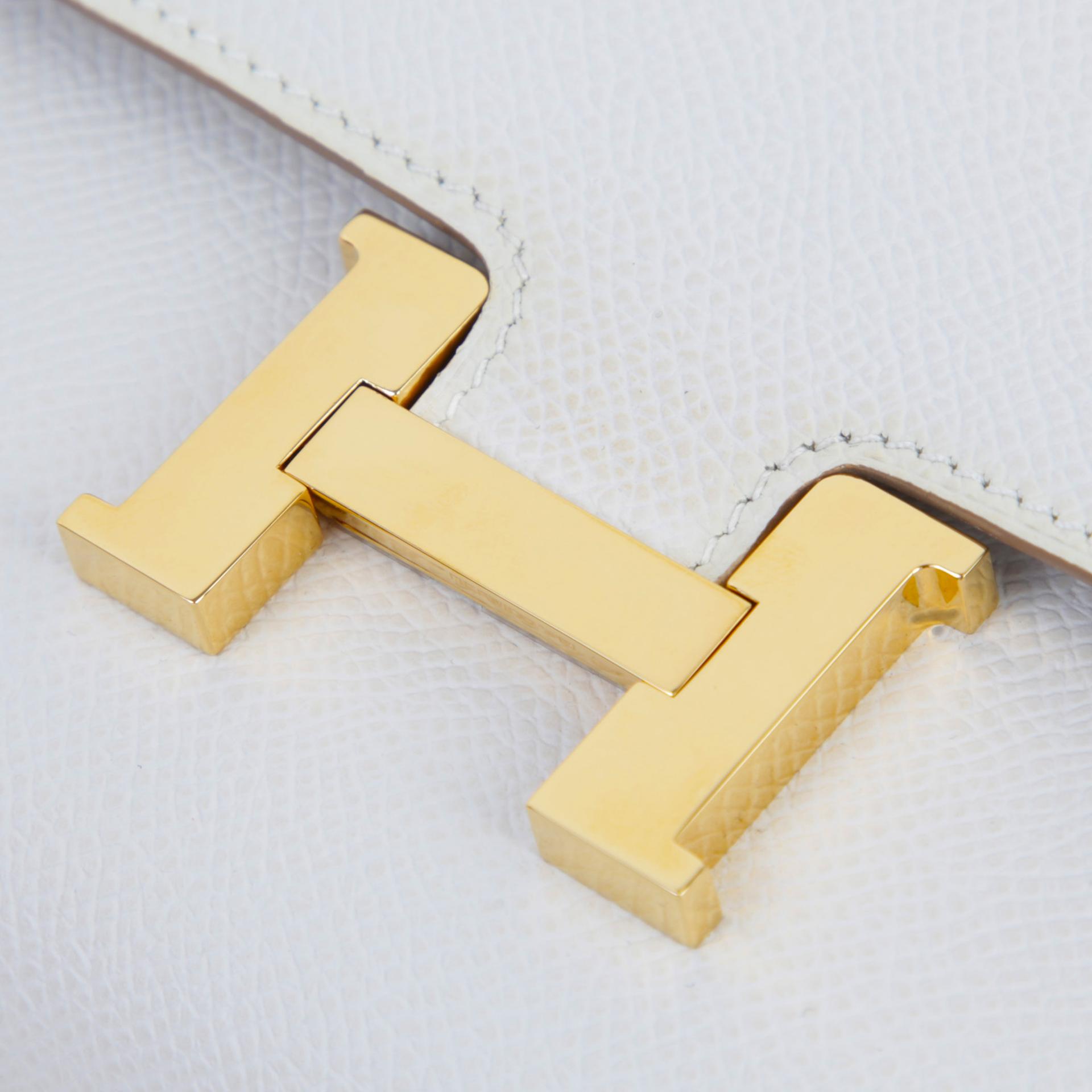 A美品  HERMÈS 愛馬仕  Constance To Go M4 奶灰色 Gris Pale Epsom皮 金扣 B刻 2023年 - 8