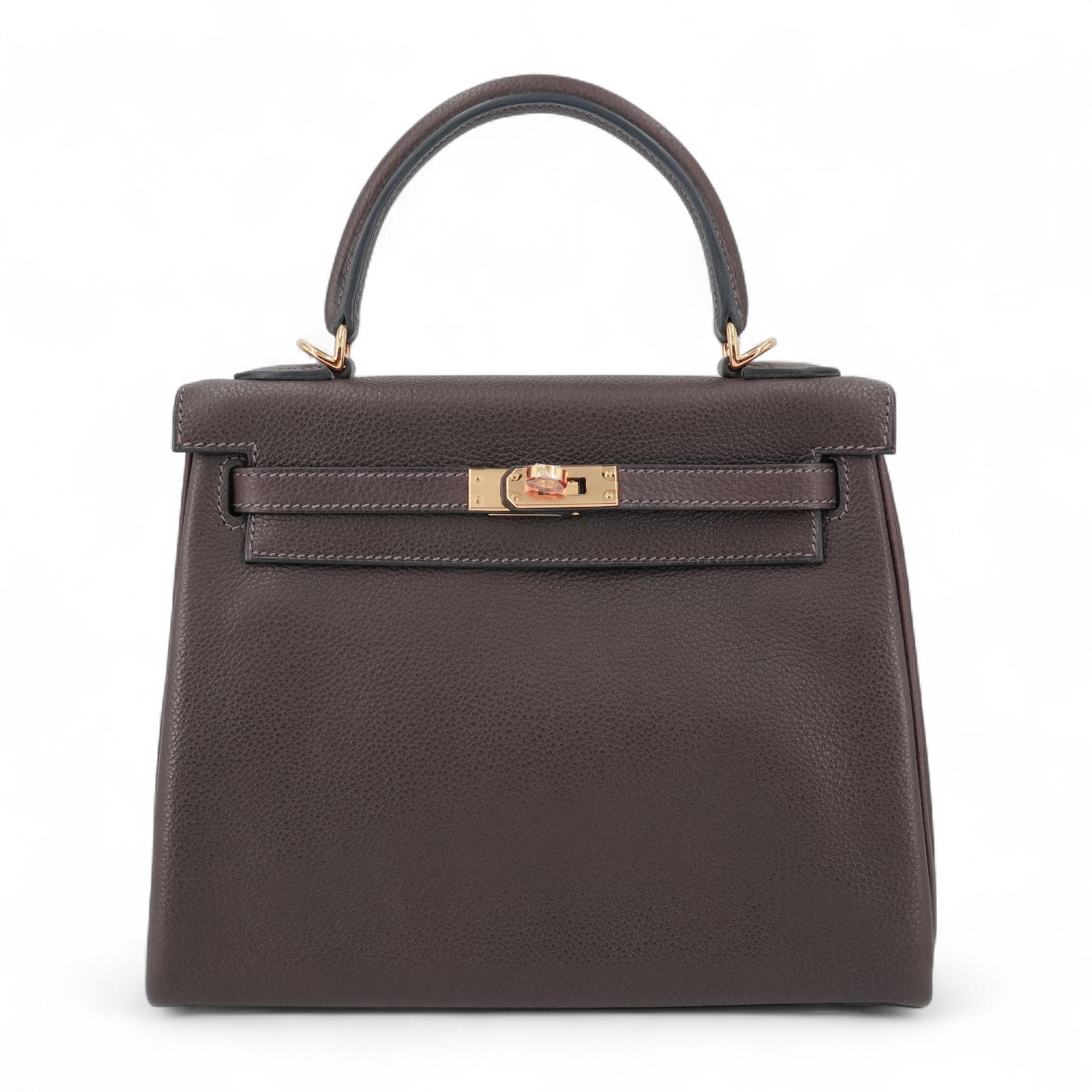 全新 HERMÈS 愛馬仕 Kelly 25 2條肩帶 46 烏木色 Ebene Barenia 馬鞍皮 金扣 W刻 2024年 - 1