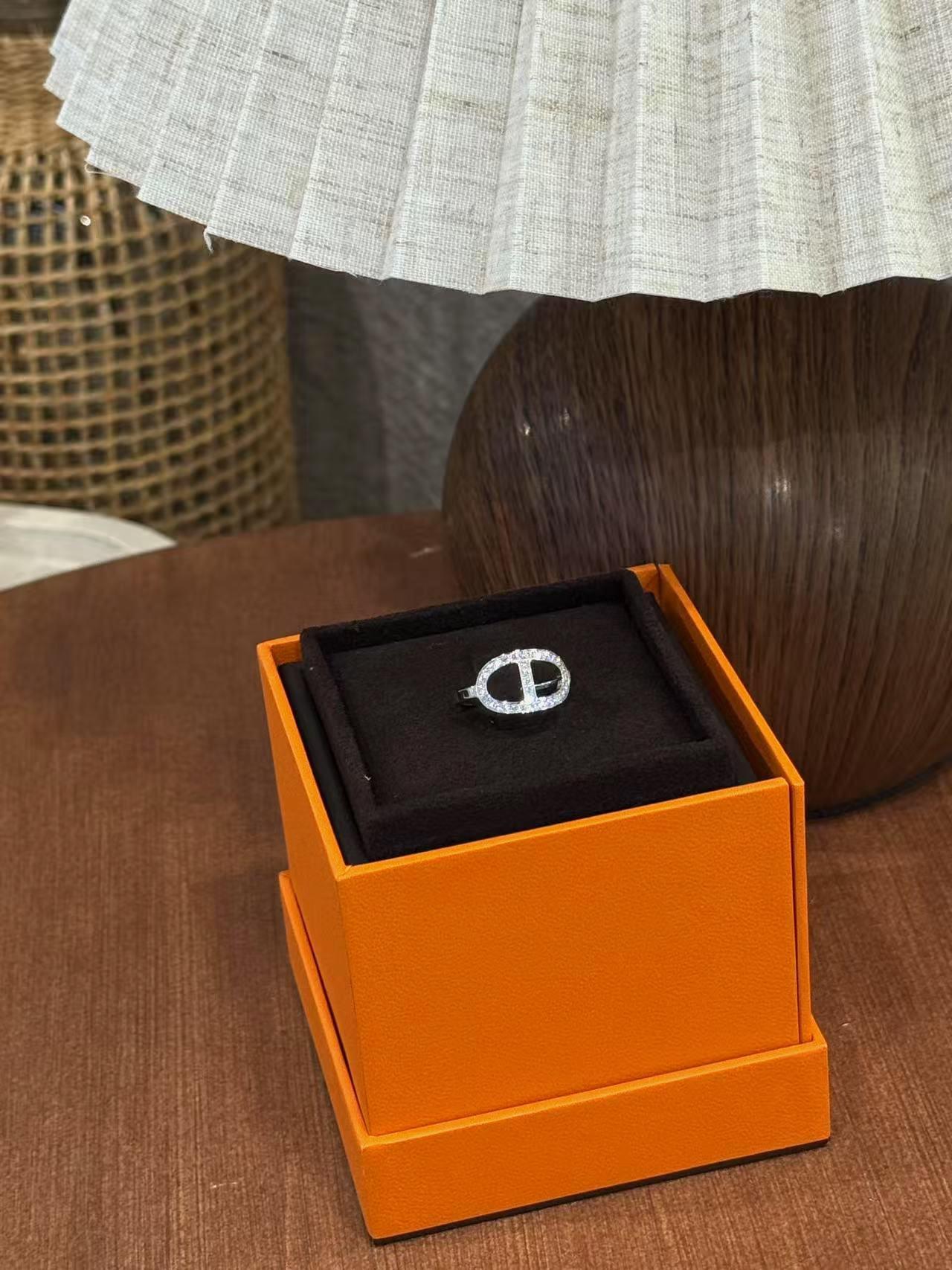 Brand New ( Rank N ) HERMÈS Chaine d'ancre Contour Ring  Platinum 18K White Gold - 3