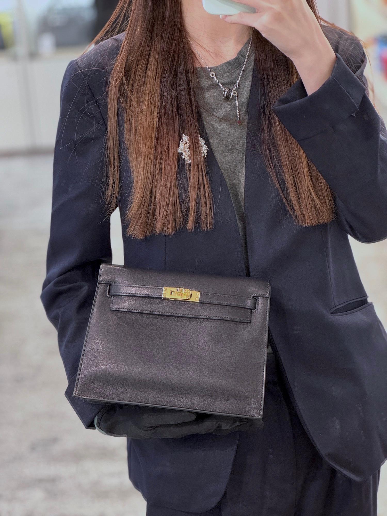Brand New ( Rank N )  HERMÈS  Kelly Danse Black (89) Volupto calfskin Gold hardware K (2025) - 21