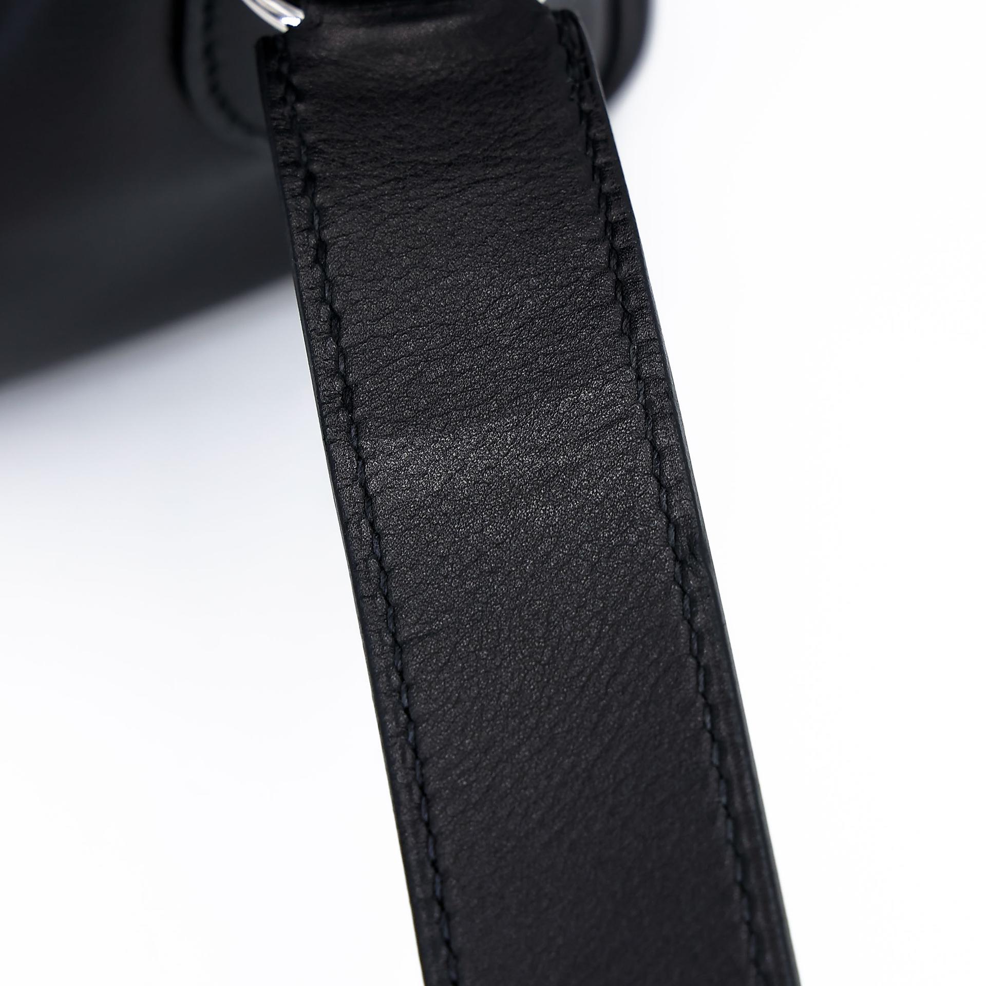 A美品  HERMÈS 爱马仕  Kelly Messenger PM 89 黑色 Noir Evergrain皮 银扣 K刻 2025年 - 8