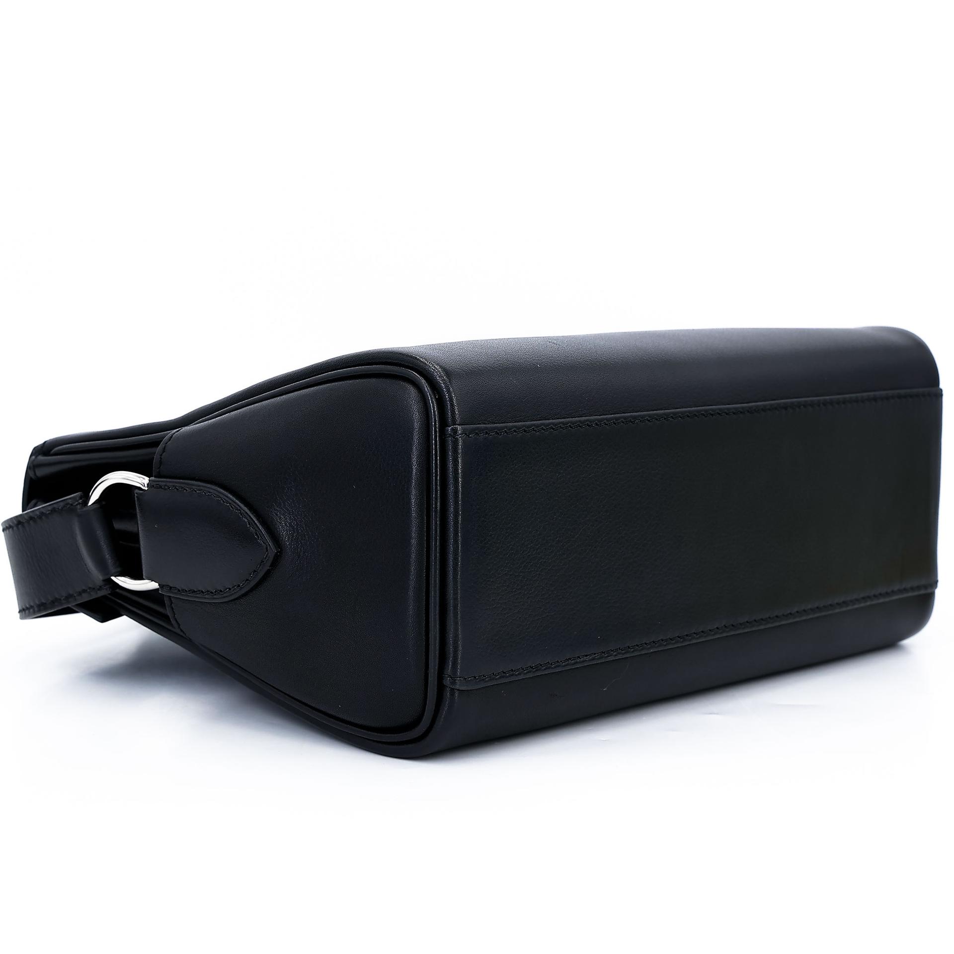 A美品  HERMÈS 爱马仕  Kelly Messenger PM 89 黑色 Noir Evergrain皮 银扣 K刻 2025年 - 15