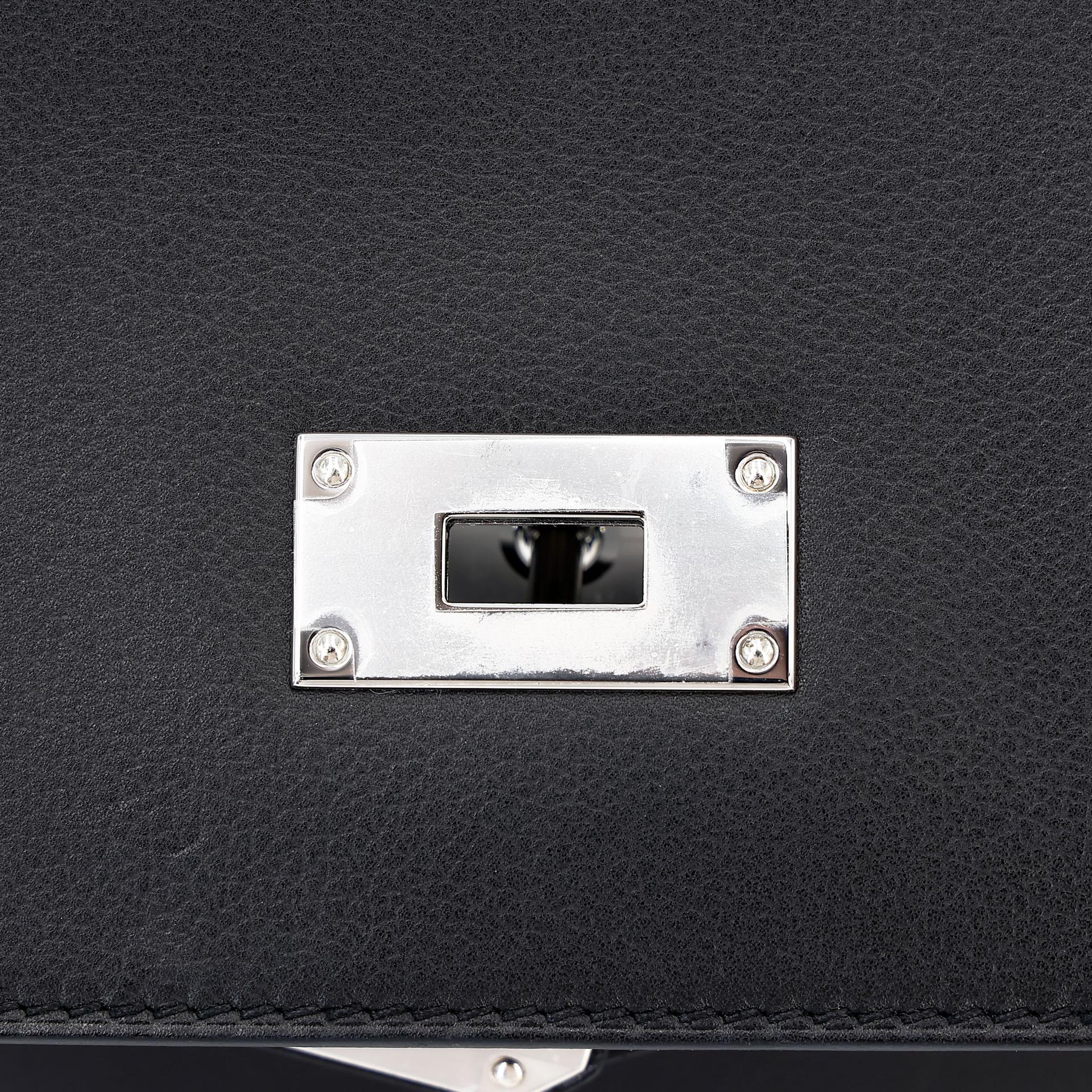 A美品  HERMÈS 爱马仕  Kelly Messenger PM 89 黑色 Noir Evergrain皮 银扣 K刻 2025年 - 28