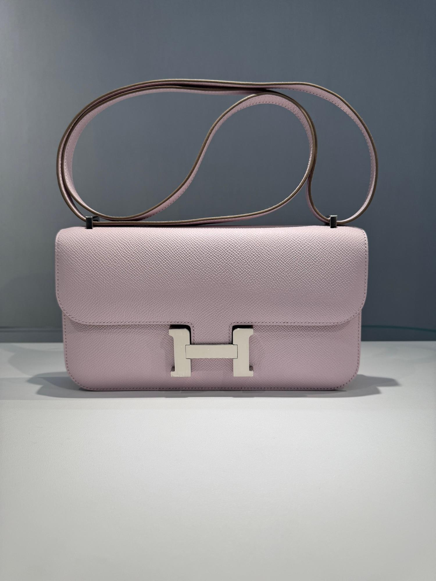 Brand New ( Rank N )  HERMÈS  Constance Elan 2024 Mauve Pale (09) Epsom Palladium hardware W (2024) - 17