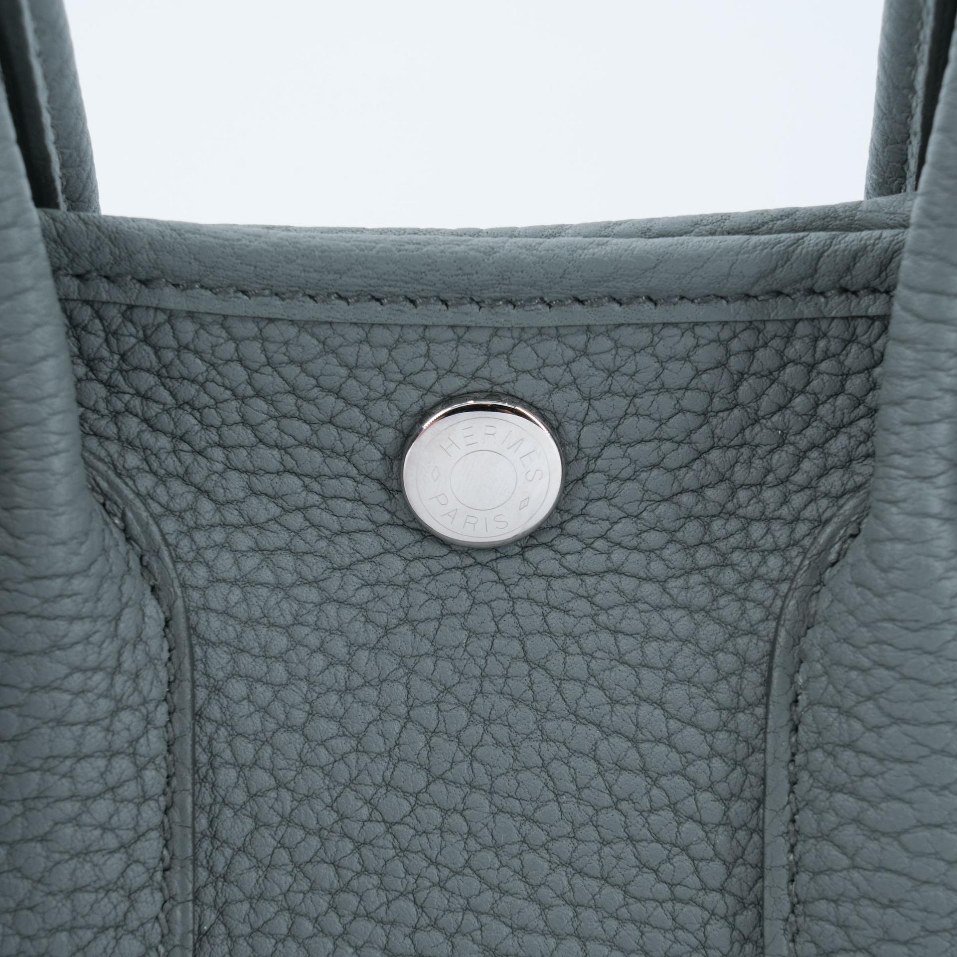 Brand New ( Rank N ) HERMÈS Neo Garden Party 23 Vert Amande (63) Negonda Palladium hardware K (2025) - 8