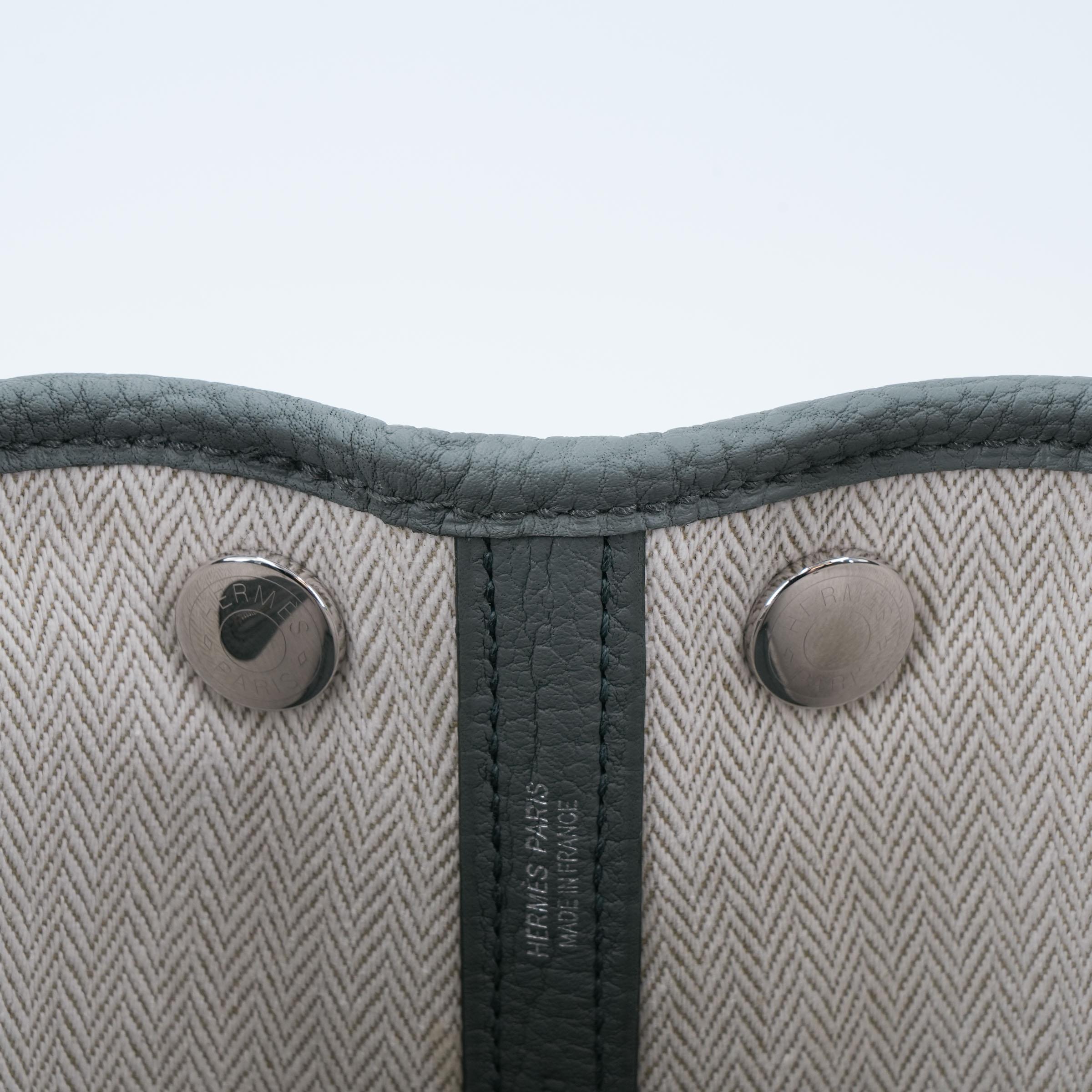 Brand New ( Rank N ) HERMÈS Neo Garden Party 23 Vert Amande (63) Negonda Palladium hardware K (2025) - 10