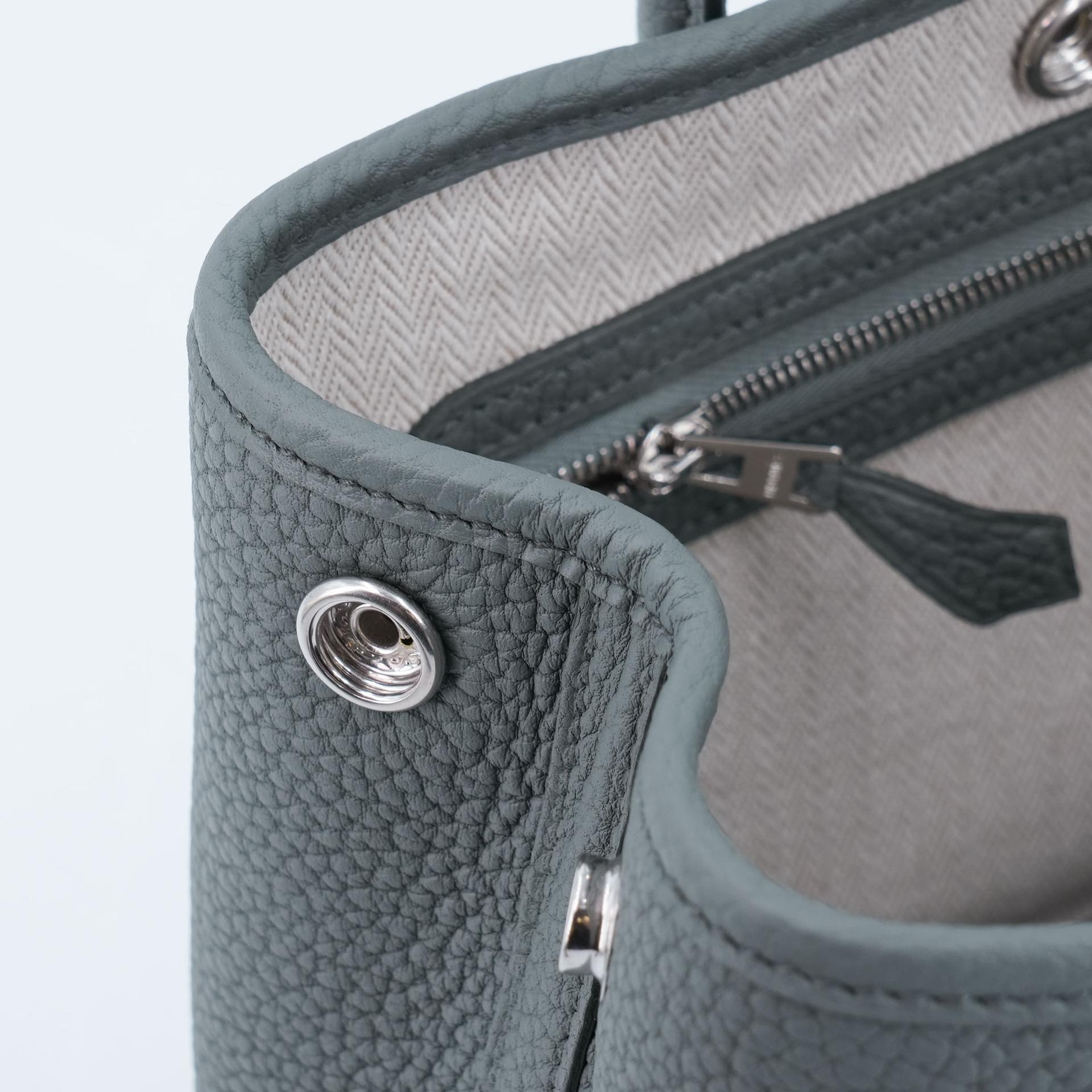 Brand New ( Rank N ) HERMÈS Neo Garden Party 23 Vert Amande (63) Negonda Palladium hardware K (2025) - 16