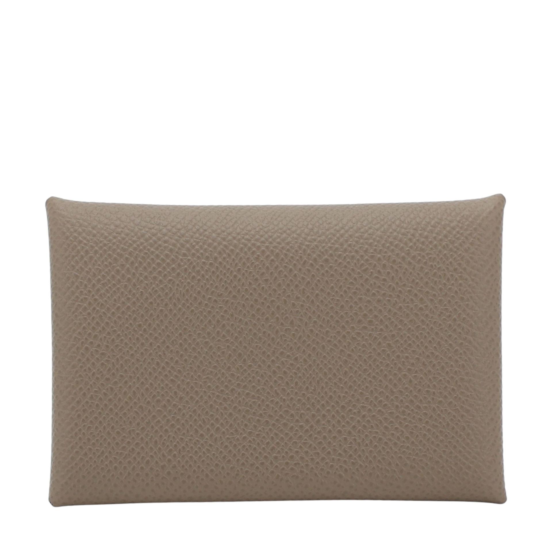 Brand New ( Rank N ) HERMÈS Calvi card holder Etoupe (18) Epsom W (2024) - 1