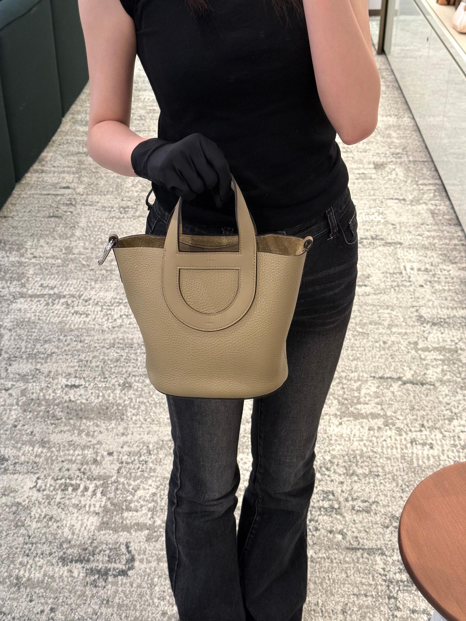 Unused ( Rank NS )  HERMÈS  In-The-Loop 18 Beige Marfa (8Q) Clemence Palladium hardware B (2023) - 3