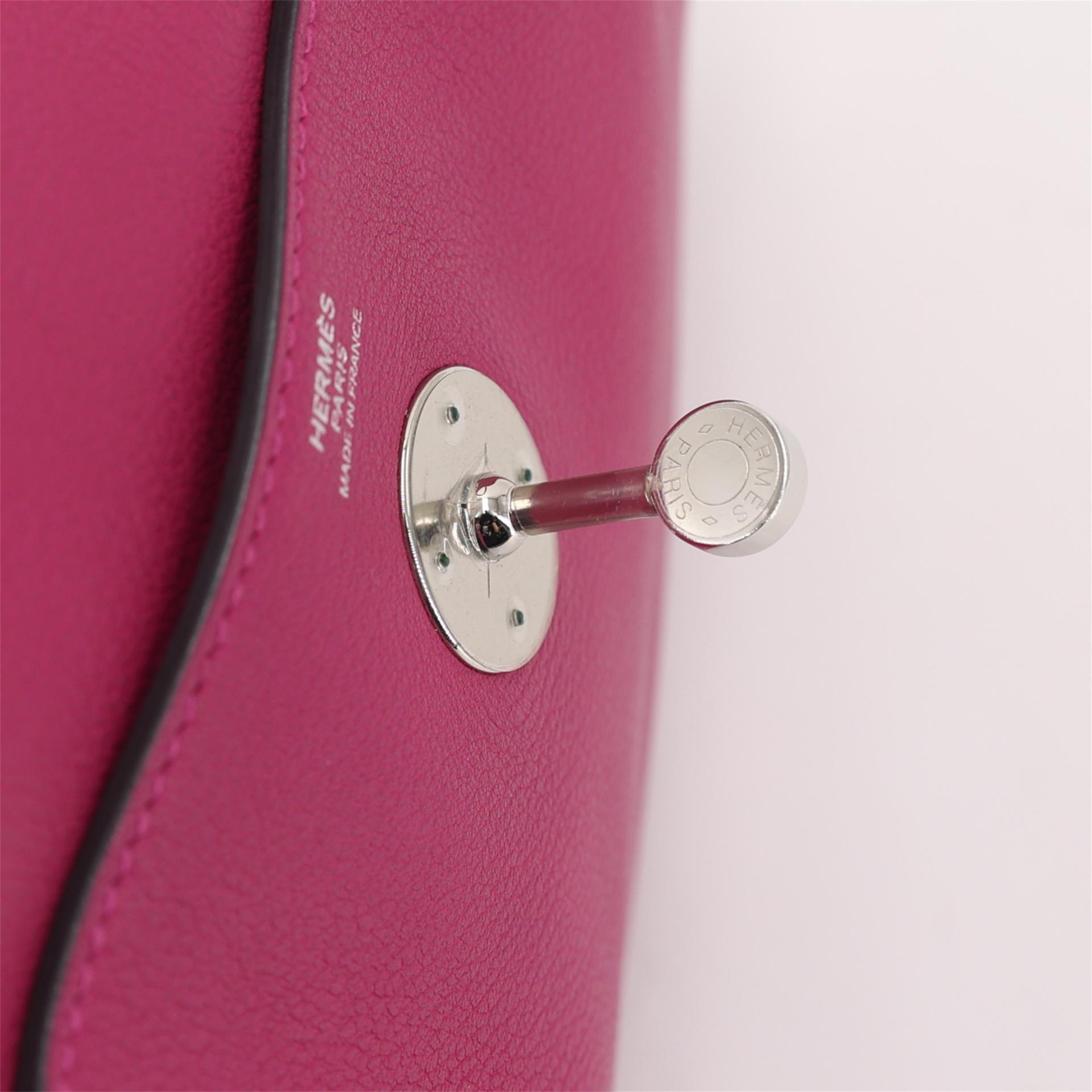 Very Good ( Rank A) HERMÈS Lindy 26 Rose Purple (L3) Evercolor Palladium hardware A (2017) - 13