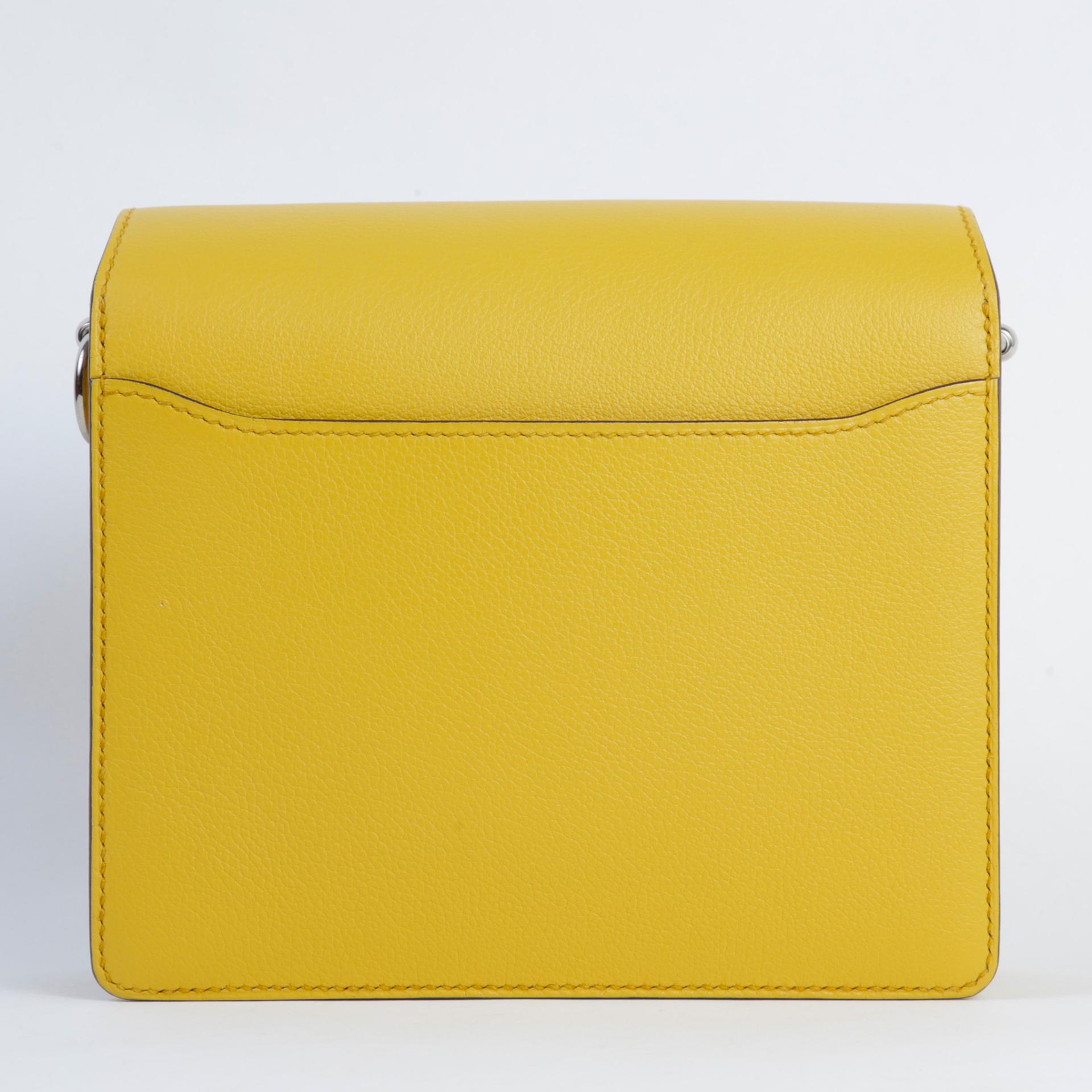 Very Good ( Rank A)  HERMÈS  Roulis Mini Jaune de Naples (9O) Evercolor Palladium hardware W (2024) - 2