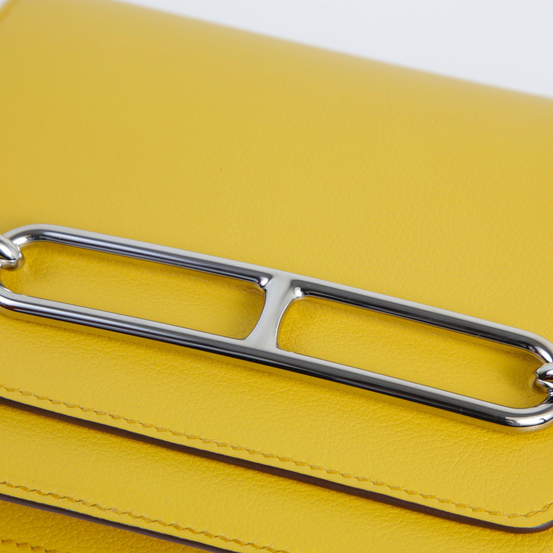 Very Good ( Rank A)  HERMÈS  Roulis Mini Jaune de Naples (9O) Evercolor Palladium hardware W (2024) - 7