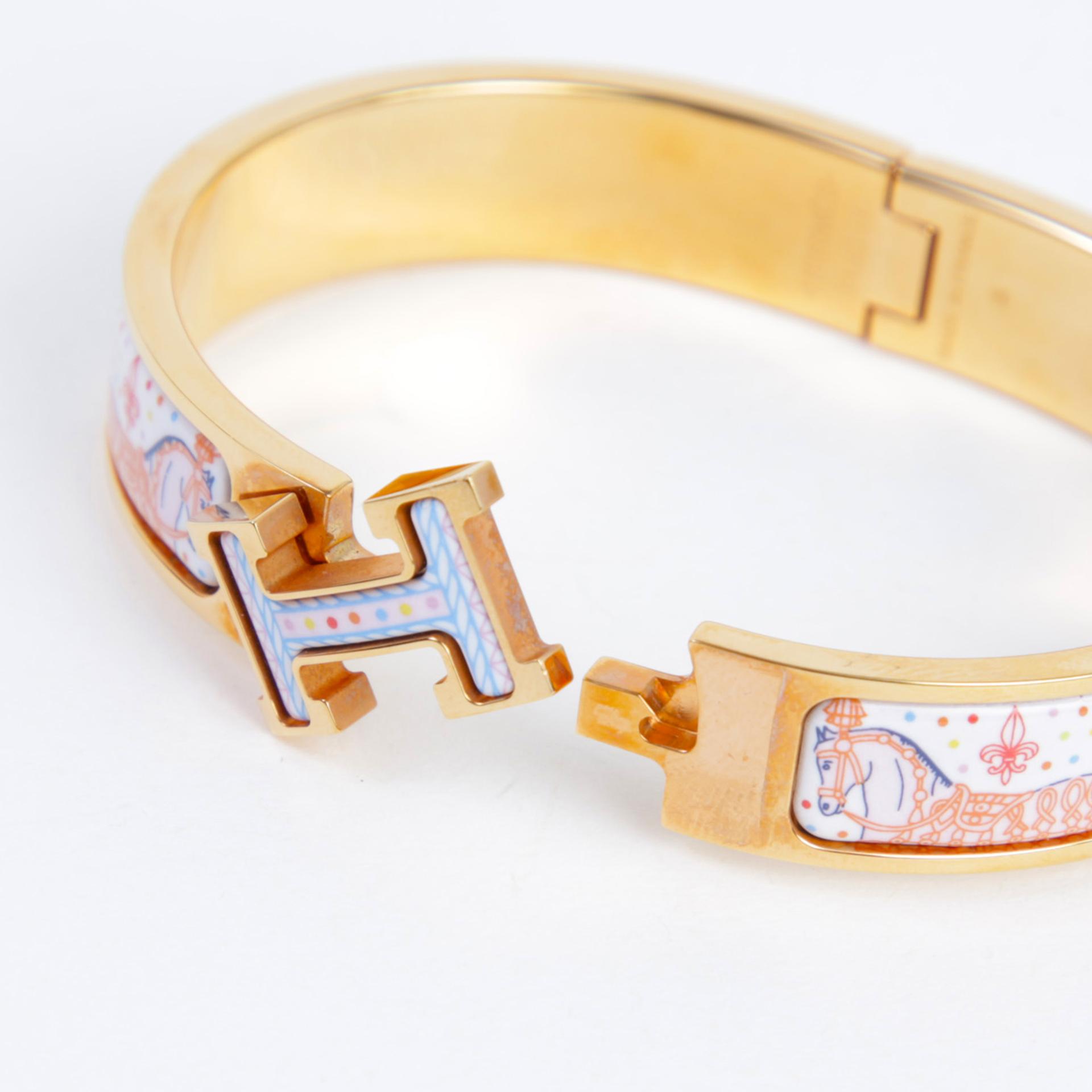 Very Good ( Rank A)  HERMÈS  Clic H PM bracelet Multi-color Enamel Gold hardware - 4