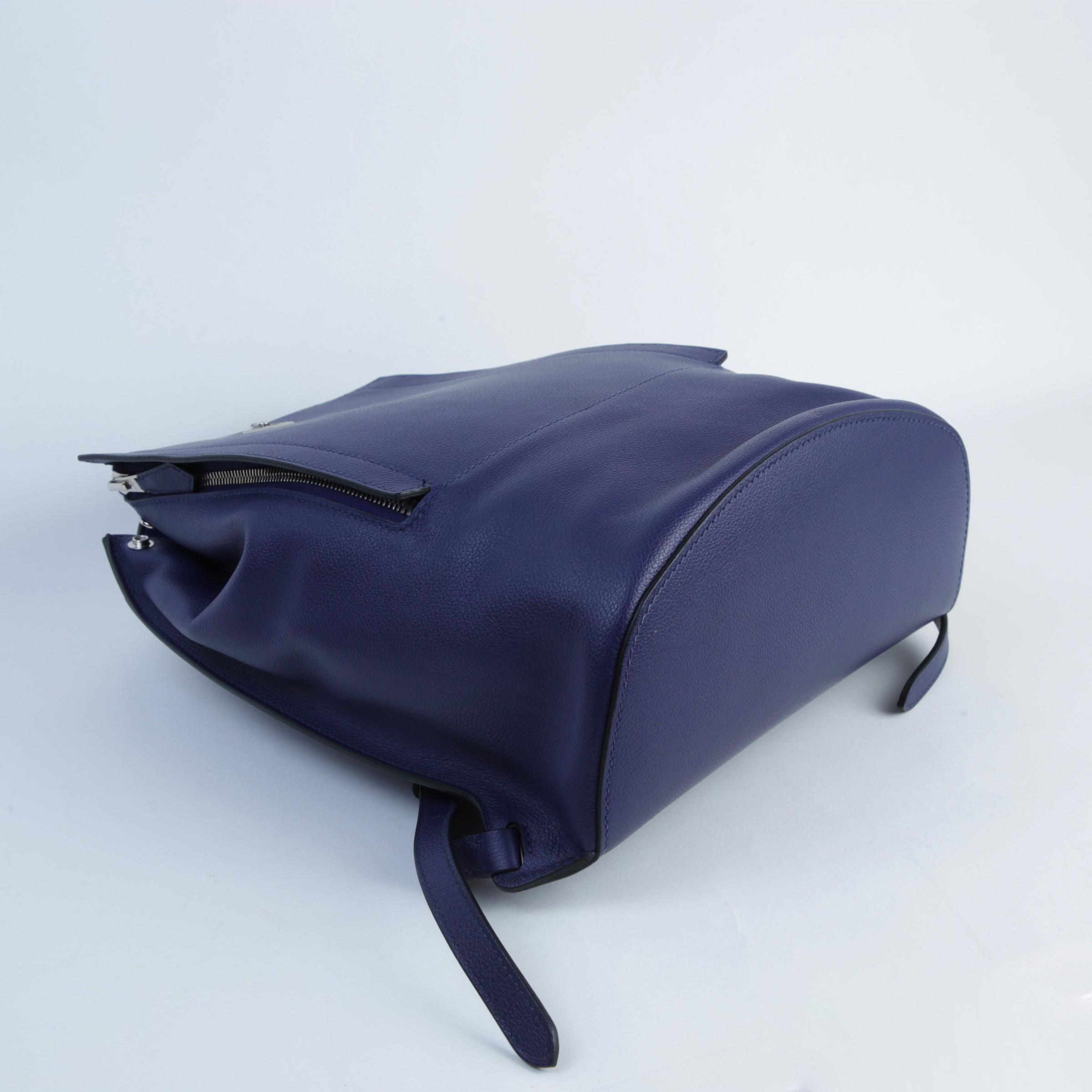 Very Good ( Rank A) HERMÈS Sac A Dos GR24 Bleu Encre (M3) Evergrain Palladium hardware D (2019) - 5
