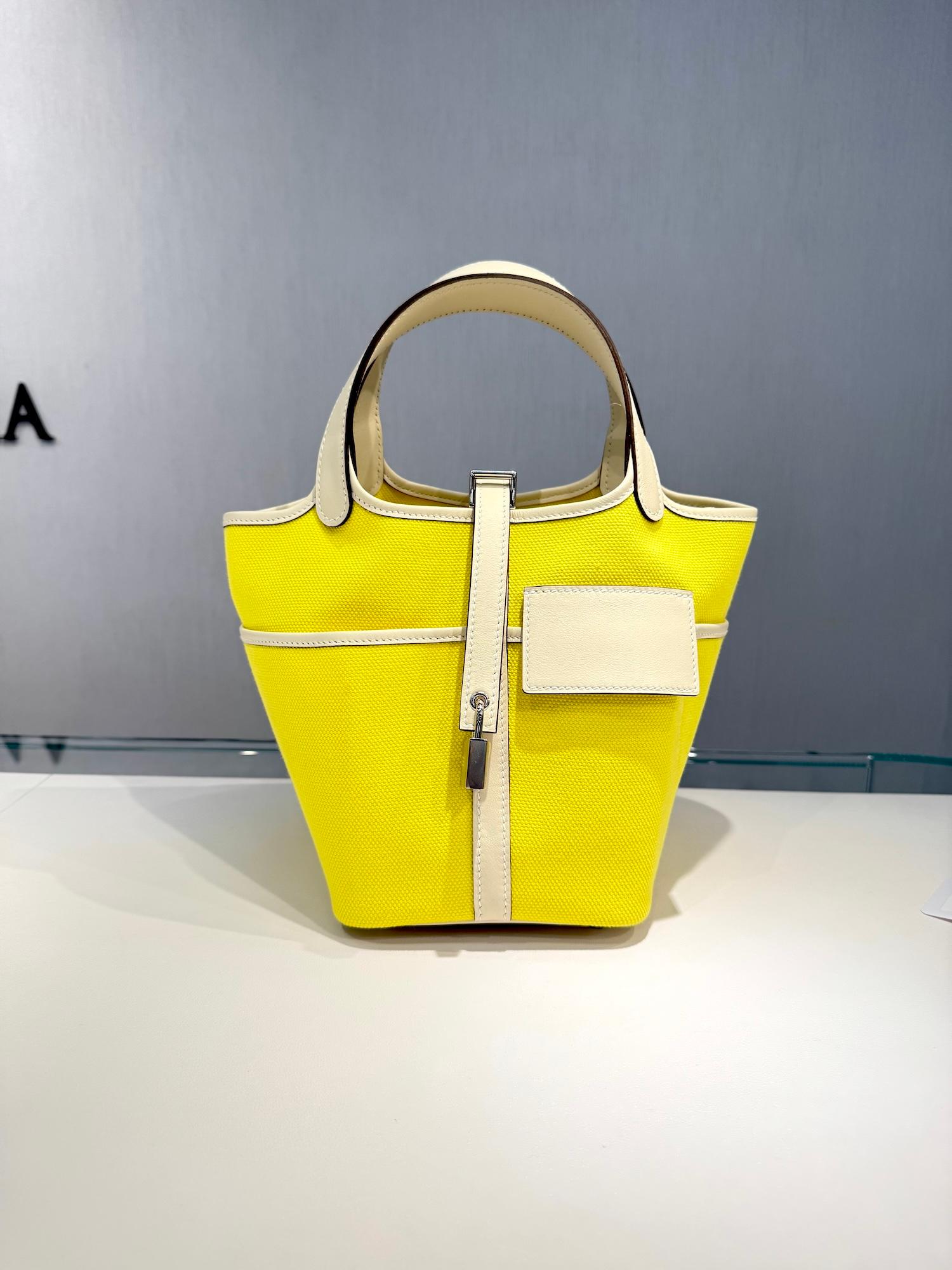未使用保存品 HERMÈS 愛馬仕 限量收藏款 Picotin 菜籃子 PM 18 Cargo 9N 糖果黃 Jaune Citron I2 奶油白 Nata Swift牛皮 帆布 銀扣 U刻 2022年 - 20