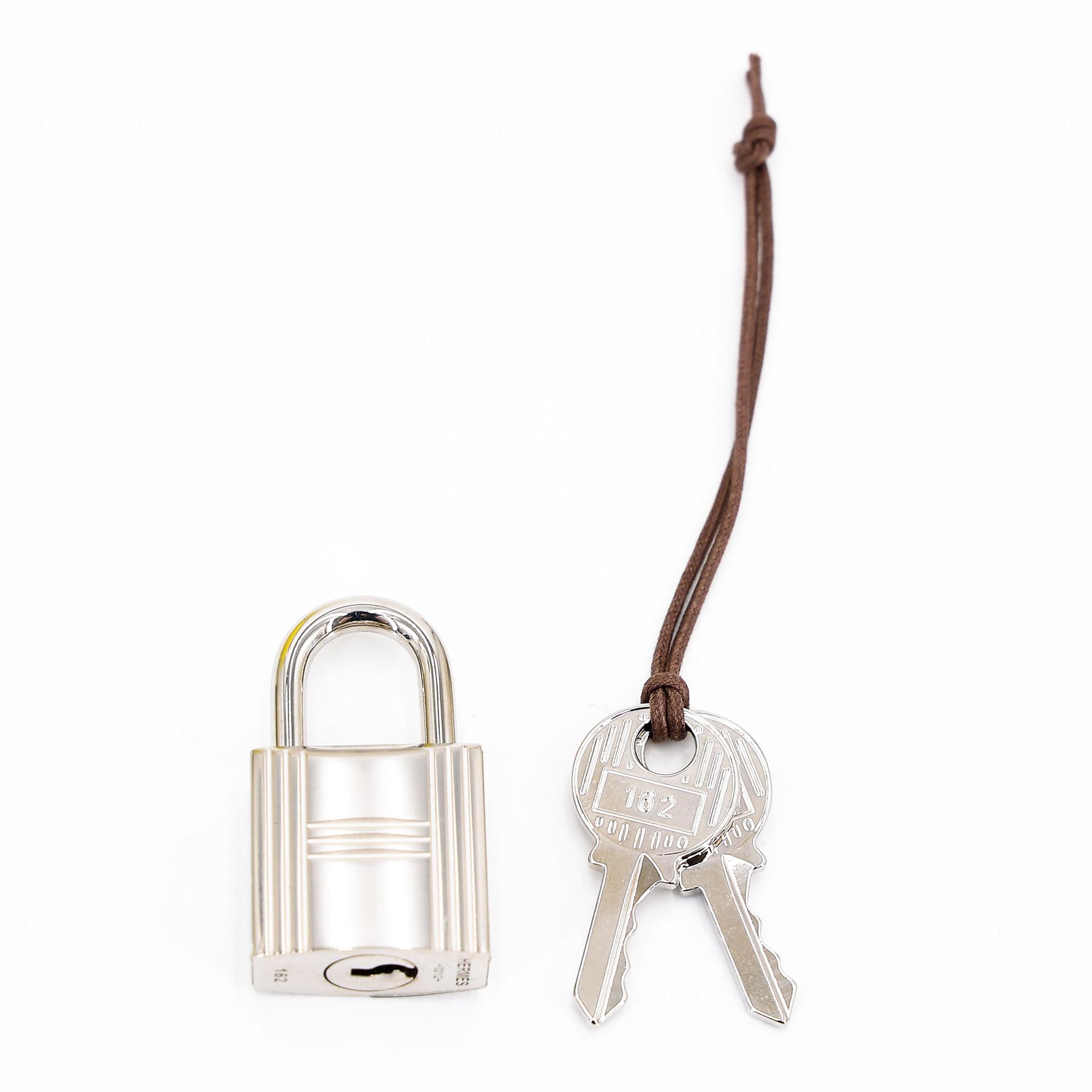 未使用保存品 HERMÈS 愛馬仕 限量收藏款 Picotin 菜籃子 PM 18 Cargo 9N 糖果黃 Jaune Citron I2 奶油白 Nata Swift牛皮 帆布 銀扣 U刻 2022年 - 19