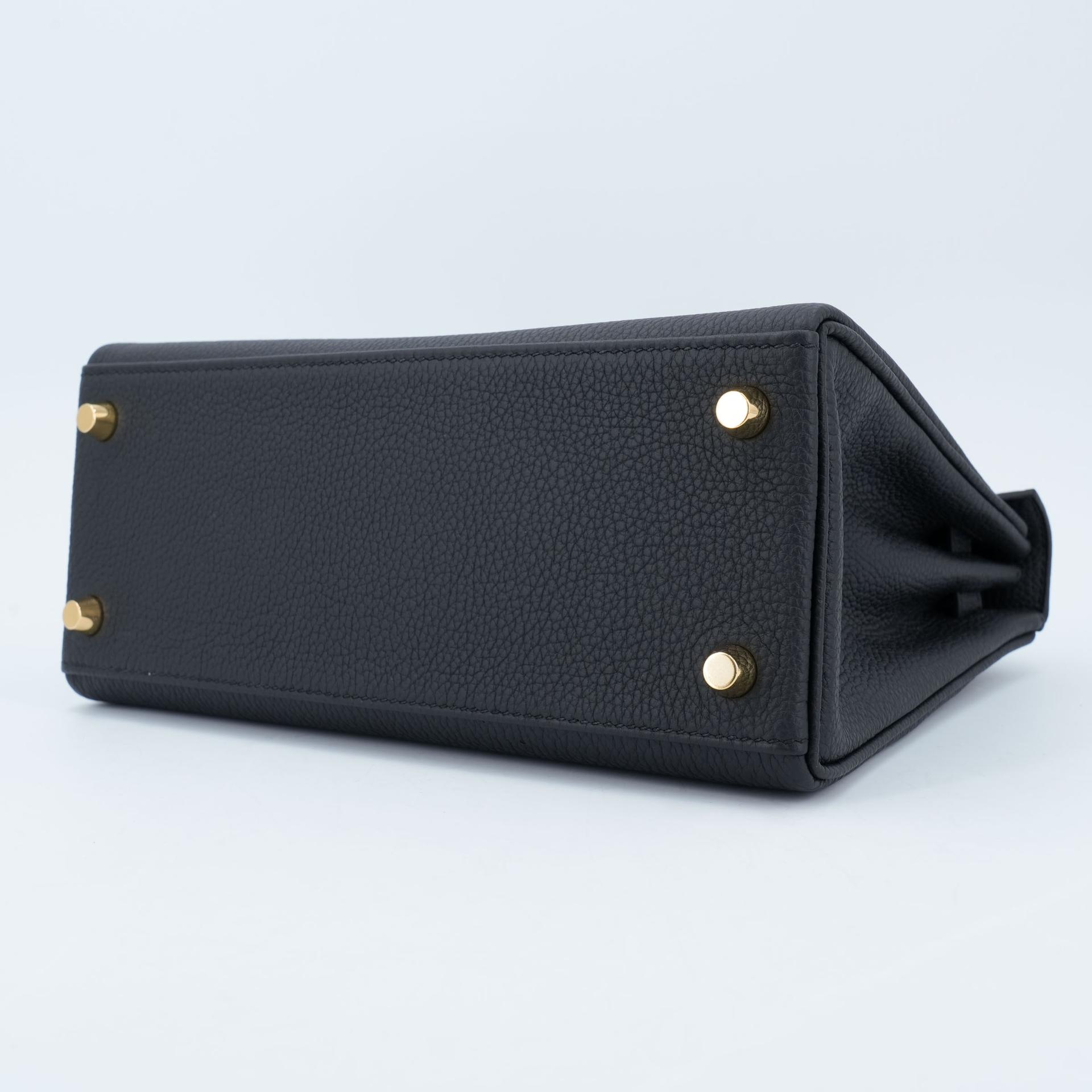 Brand New ( Rank N )  HERMÈS  Kelly 25 Noir (89) Togo Gold hardware K (2025) - 7