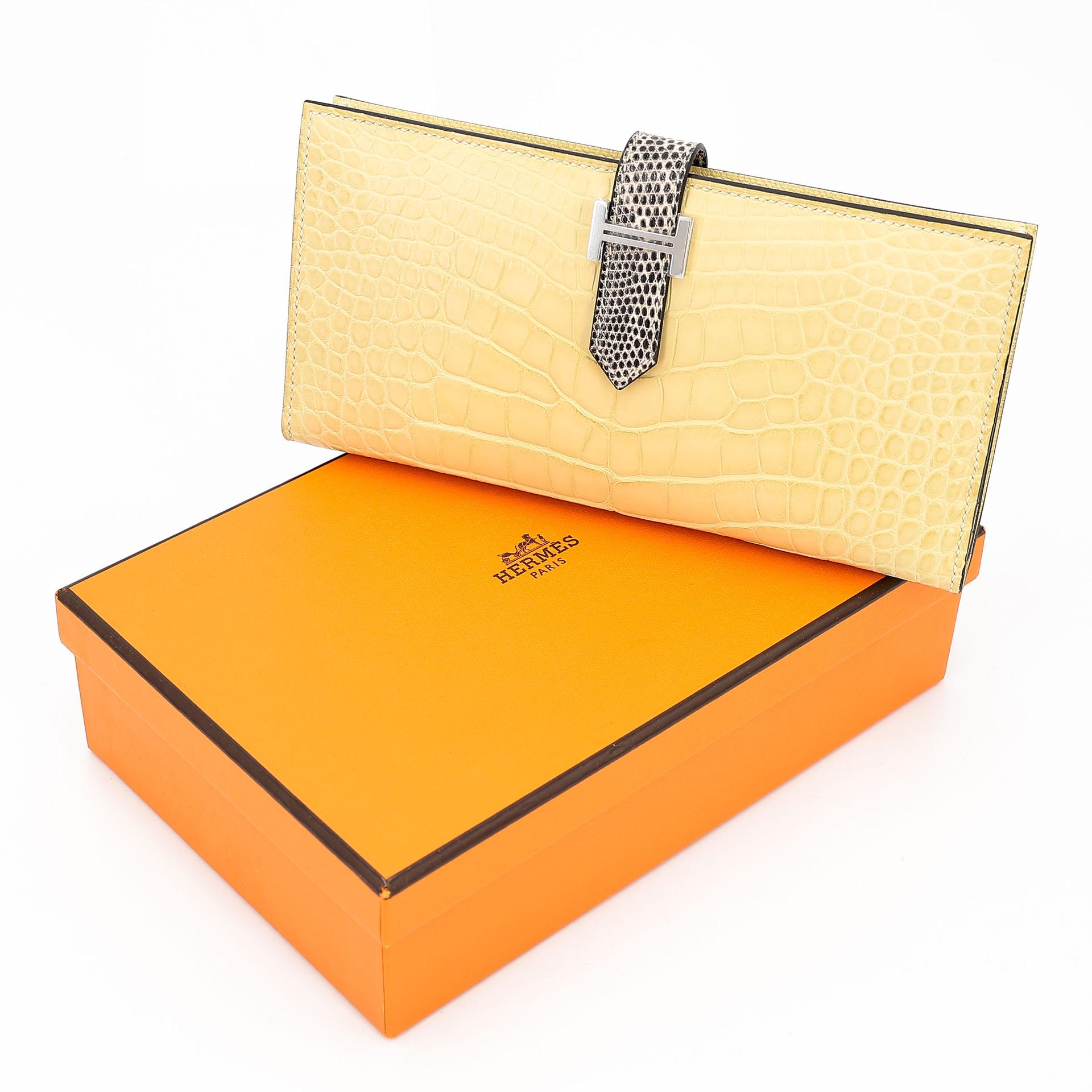 Unused ( Rank NS )  HERMÈS  Bearn Souffle wallet Vanille (Y1) Ombre (1B) Matte Alligator Lizard Palladium hardware C (2018) - 21