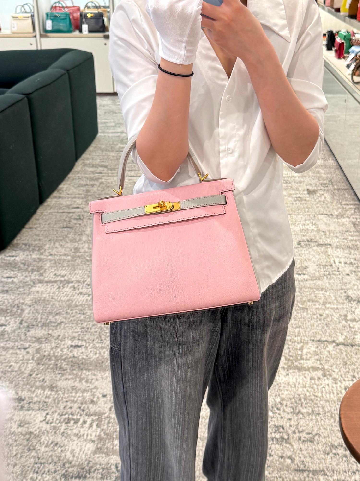 Unused ( Rank NS ) HERMÈS Special Order Kelly 28 HSS Rose Sakura (3Q) Gris Perle (80) Chevre Brushed Gold hardware A (2017) - 3