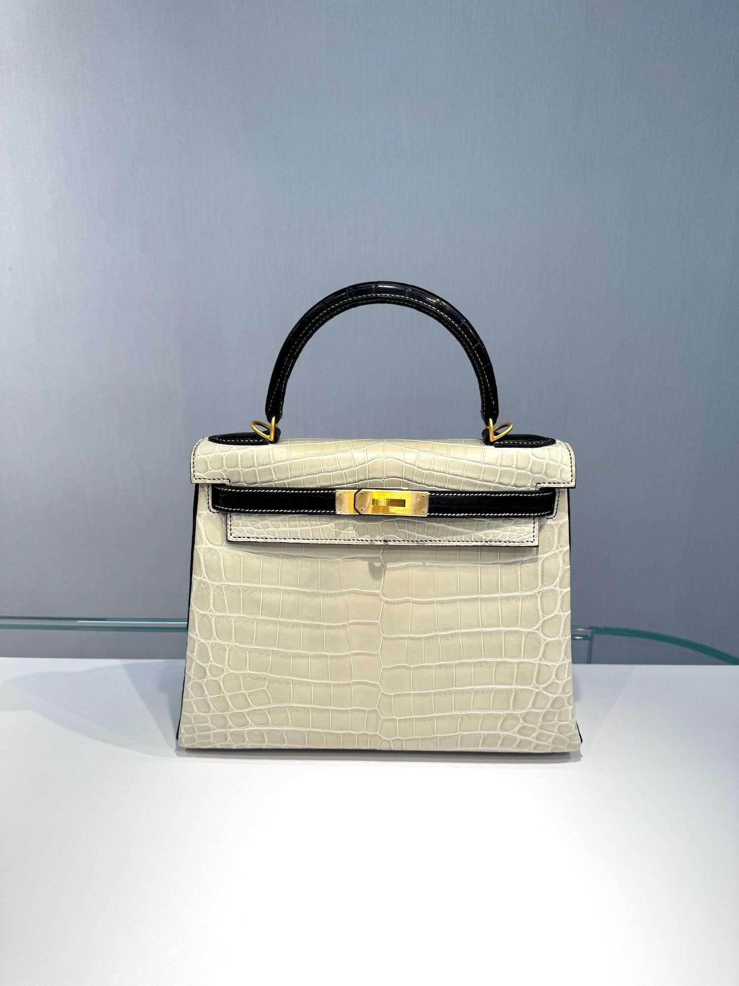 ランク NS 未使用品 HERMÈS エルメス ケリー28 ブラック (89) ベトン (8L) クロコダイル ニロティカス マット マットゴールド金具 A刻印 - 4