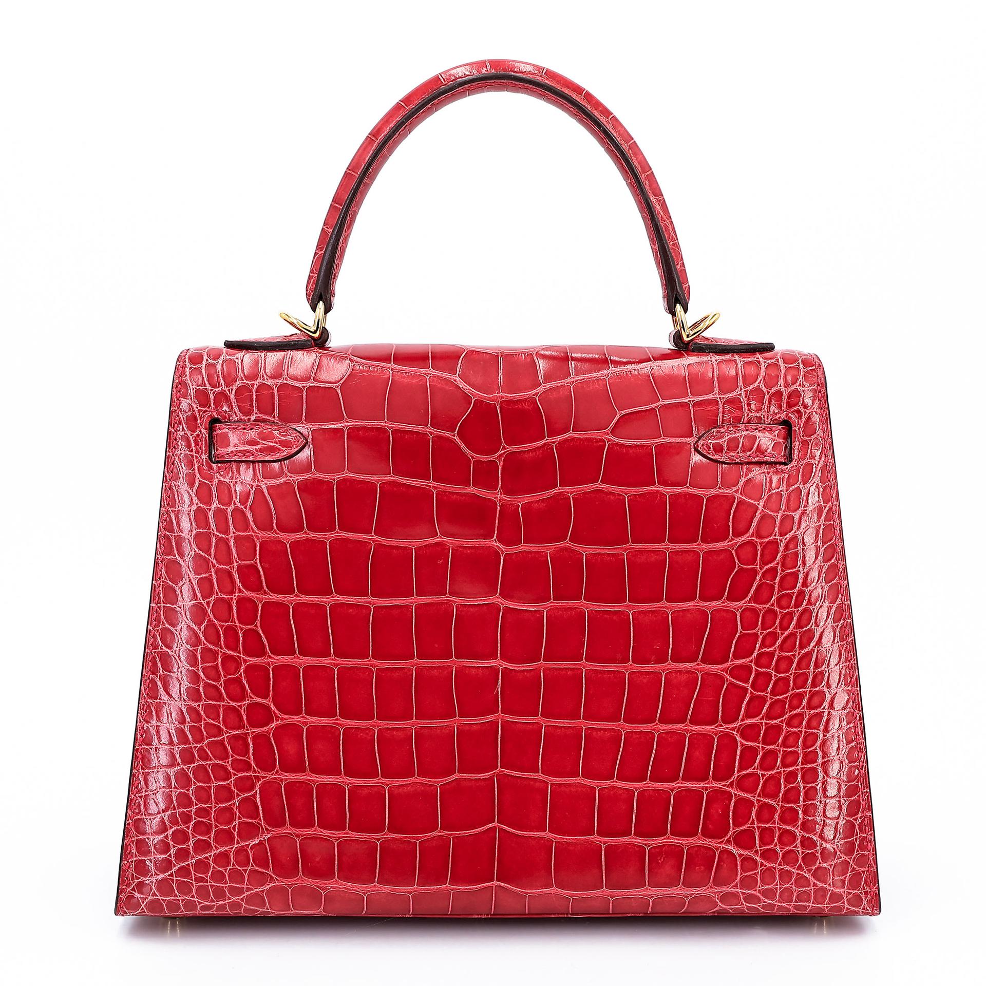 ランク A HERMÈS エルメス ケリー25 セリエ ルージュクー (S3) クロコダイル アリゲーター リセ ゴールド金具 C刻印 - 2