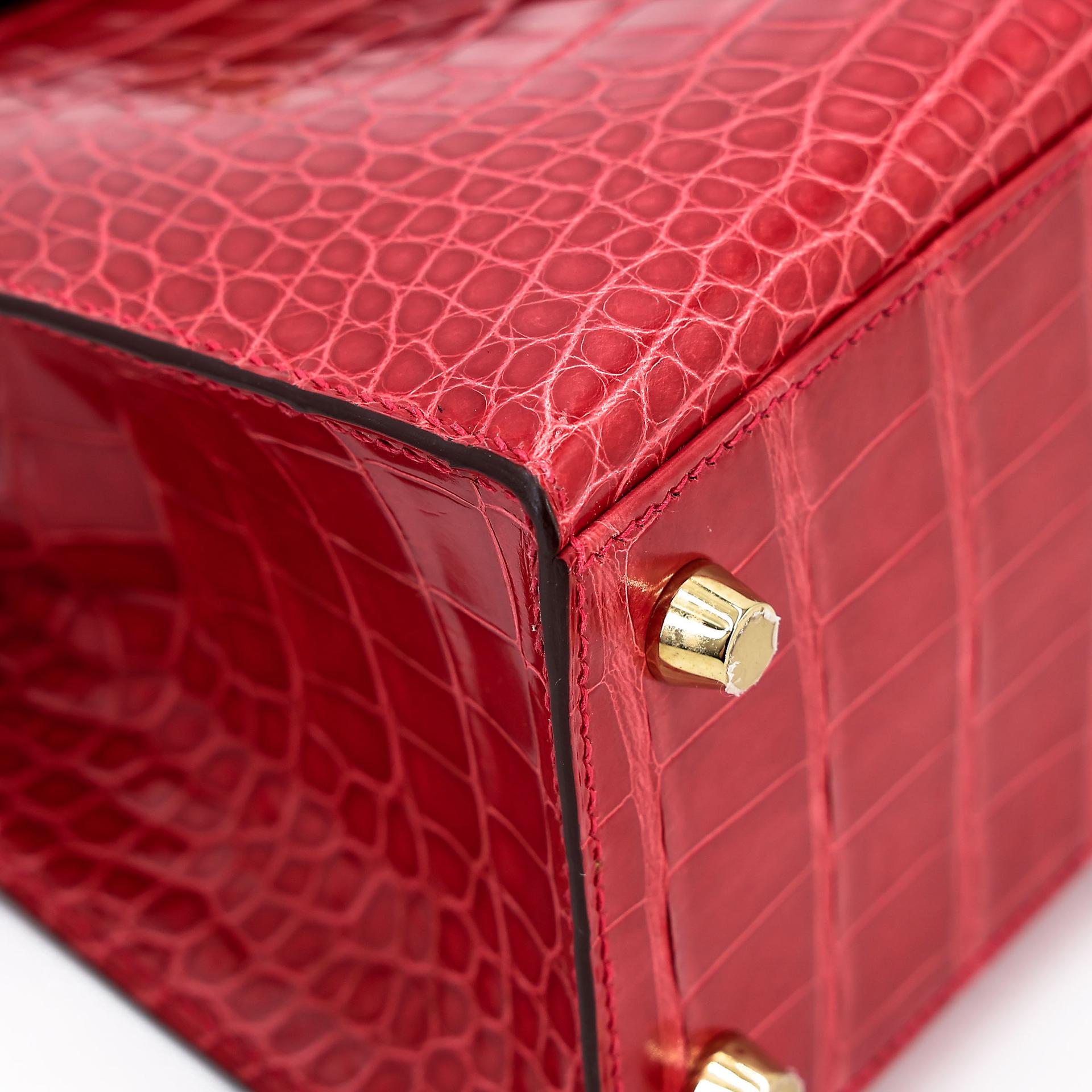 ランク A HERMÈS エルメス ケリー25 セリエ ルージュクー (S3) クロコダイル アリゲーター リセ ゴールド金具 C刻印 - 11