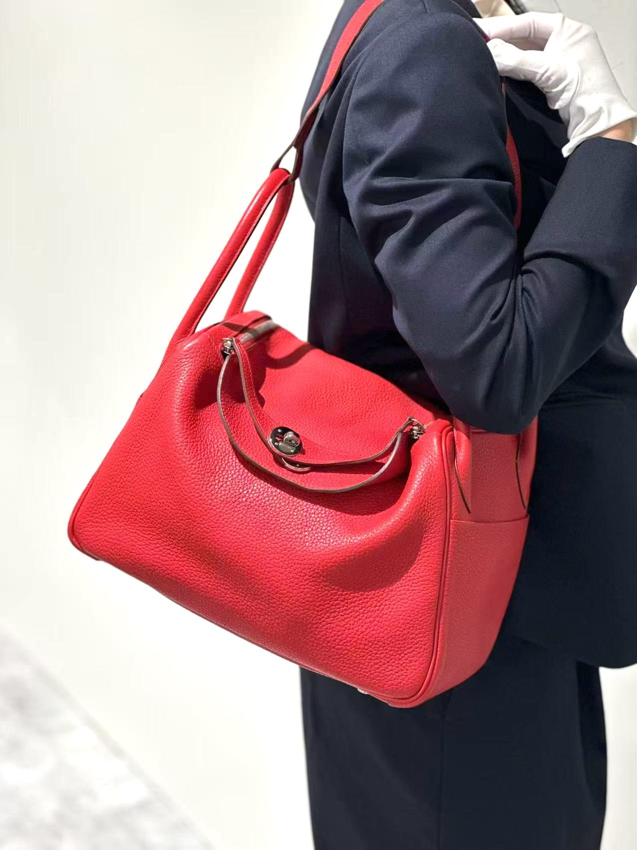 A美品 HERMÈS 愛馬仕 Lindy 30 Q5 國旗紅 Rouge Casaque Clemence小牛皮 銀扣 □Q刻 2013年 - 3