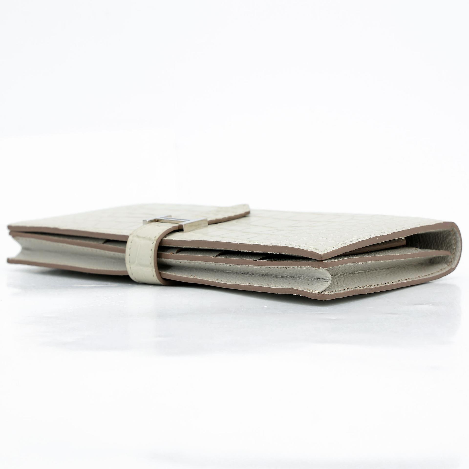 Very Good ( Rank A)  HERMÈS  Bearn Souffle wallet Beton (8L) Matte Alligator Palladium hardware A (2017) - 4