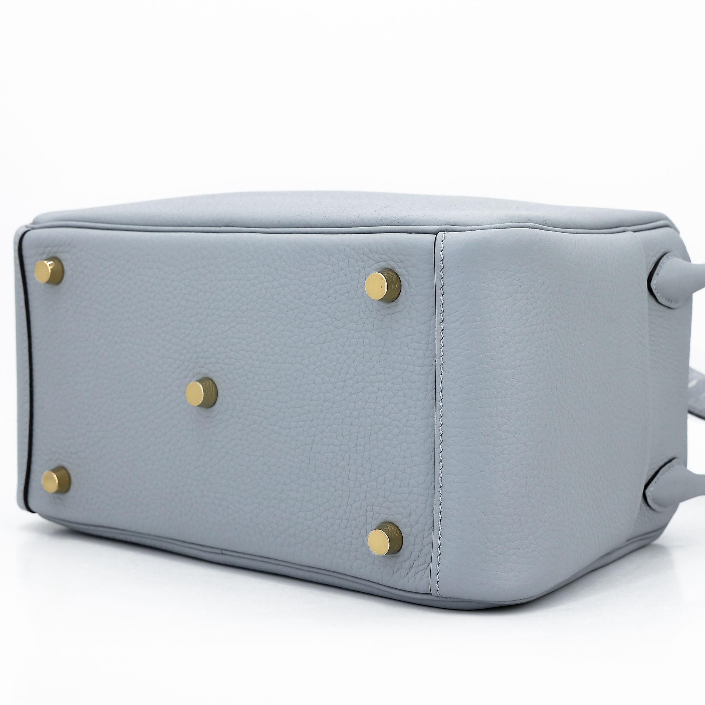 Brand New ( Rank N ) HERMÈS Lindy 26 Gris Pantin (P0) Clemence Permabrass hardware K (2025) - 8