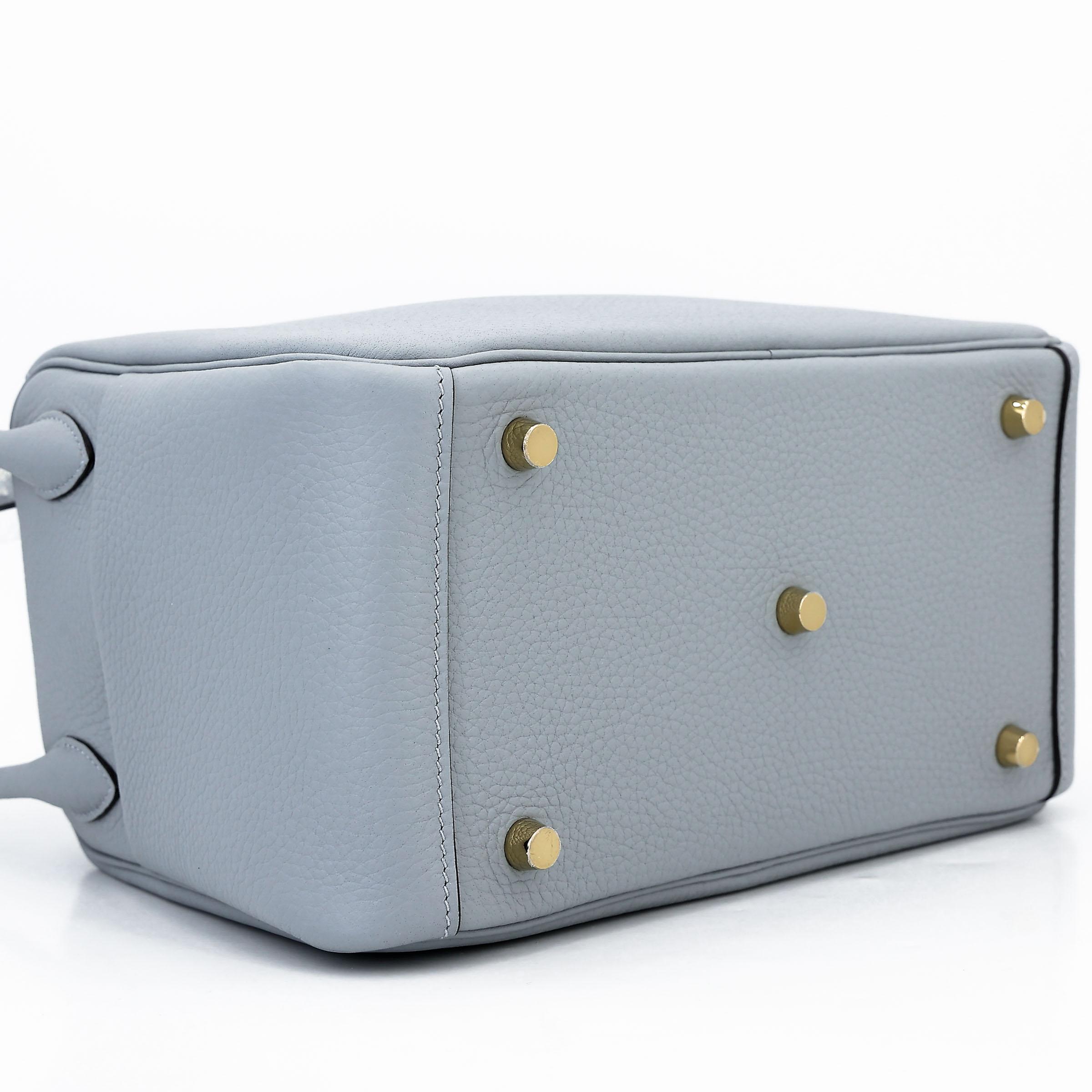 Brand New ( Rank N ) HERMÈS Lindy 26 Gris Pantin (P0) Clemence Permabrass hardware K (2025) - 9