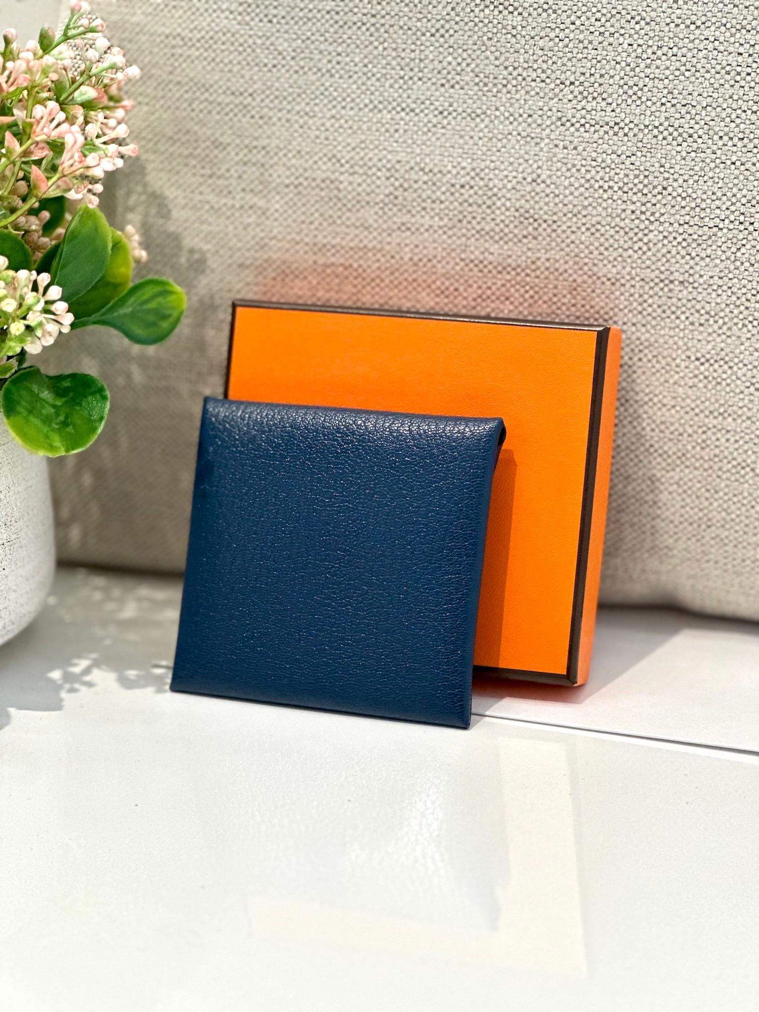 未使用保存品 HERMÈS 爱马仕 Bastia 零钱包 S4 深邃蓝 Deep Blue Chevre山羊皮 银扣 Y刻 2020年 - 4
