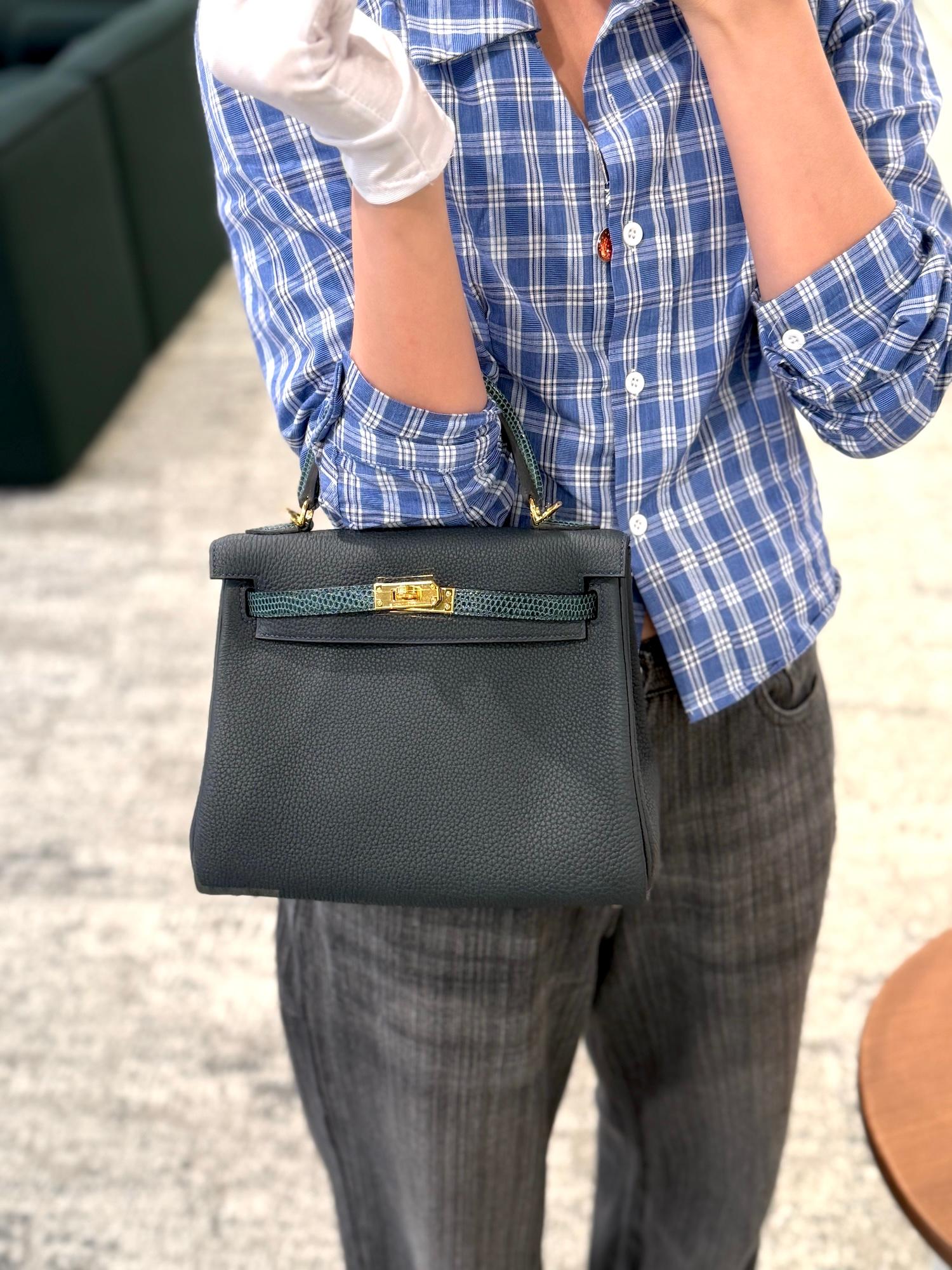 Unused ( Rank NS ) HERMÈS Kelly 25 Touch Vert Cypress (6O) Vert Rousseau (V0) Togo Lizard Gold hardware W (2024) - 3
