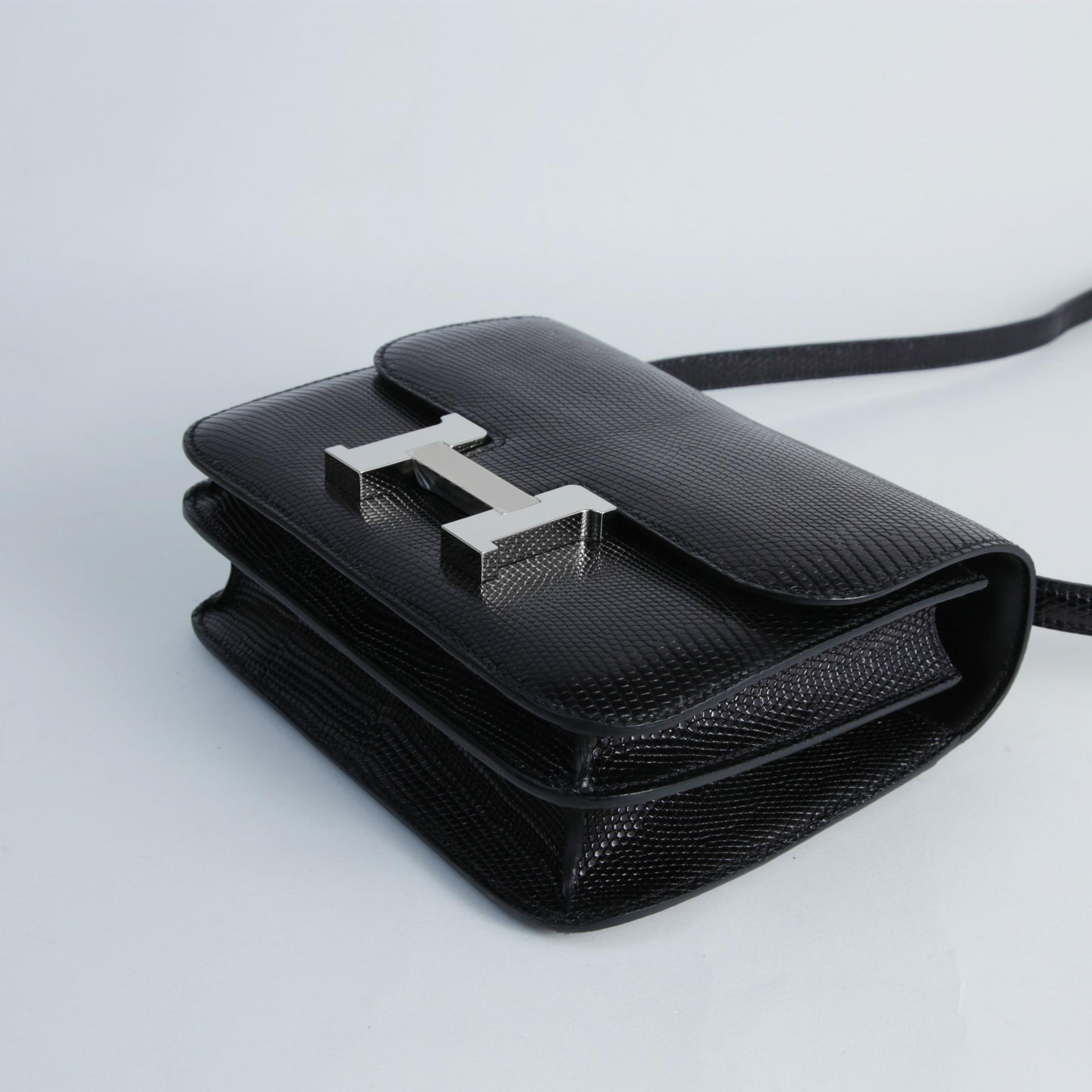 Very Good ( Rank A) HERMÈS Constance Mini Noir (89) Lizard Palladium hardware Z (2021) - 6