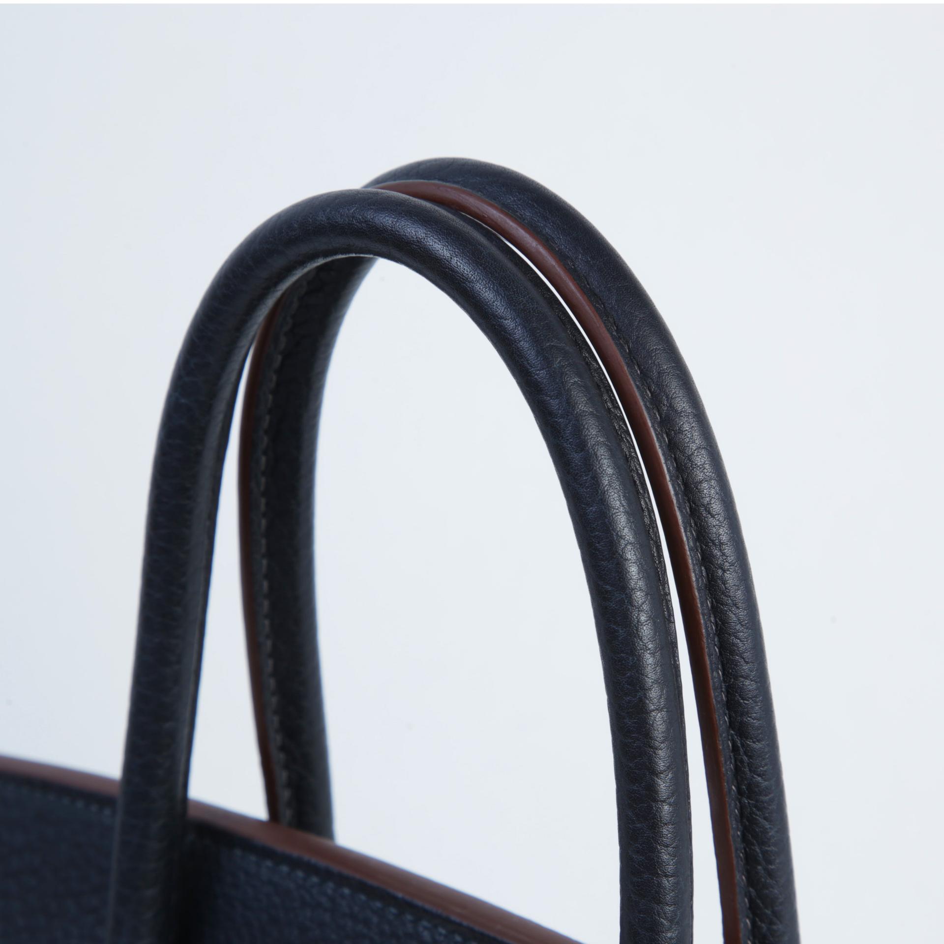 Very Good ( Rank A) HERMÈS Limited Edition Birkin 30 Club Fauve (34) Bleu Indigo (76) Fjord Palladium hardware Square Q (2013) - 3