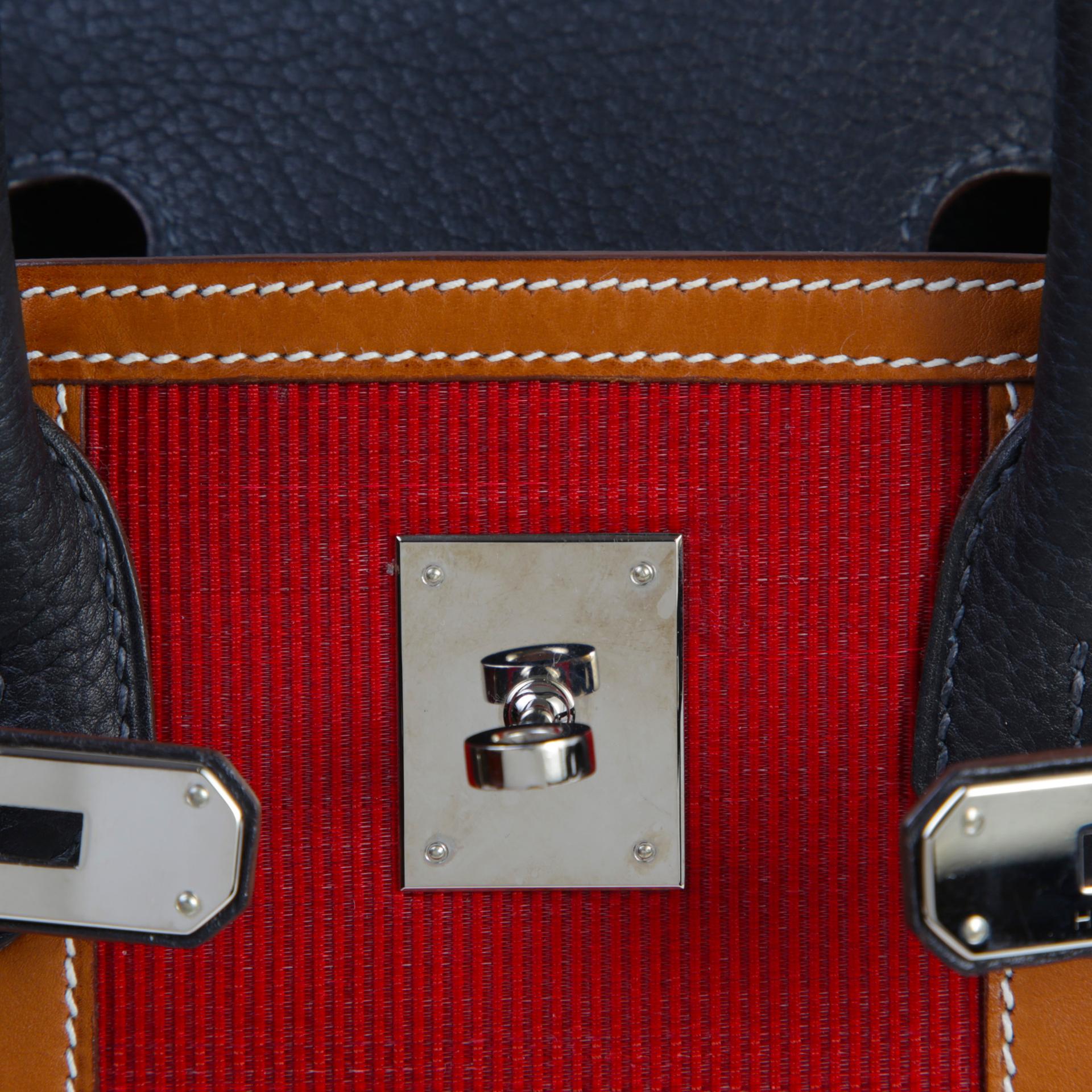 Very Good ( Rank A) HERMÈS Limited Edition Birkin 30 Club Fauve (34) Bleu Indigo (76) Fjord Palladium hardware Square Q (2013) - 10