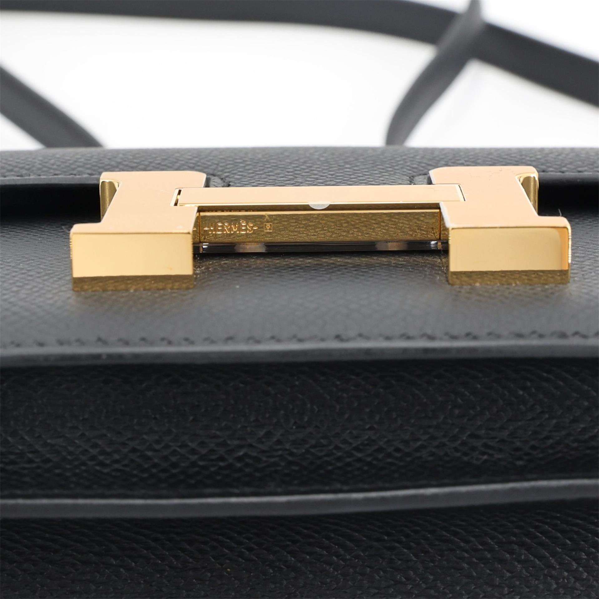 Brand New ( Rank N ) HERMÈS Constance Mini Noir (89) Epsom Gold hardware K (2025) - 11